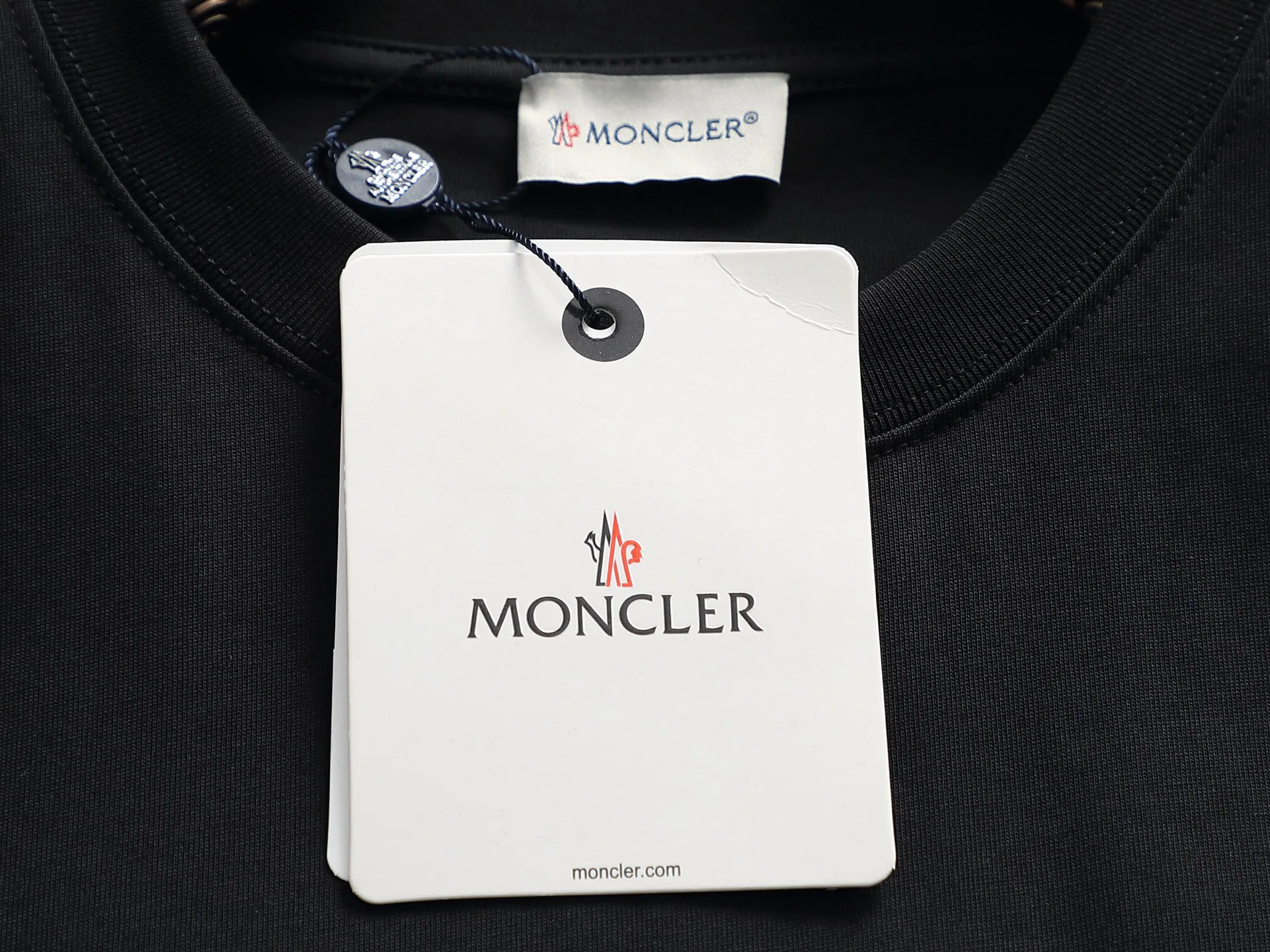 Футболки Женские Moncler 1617510