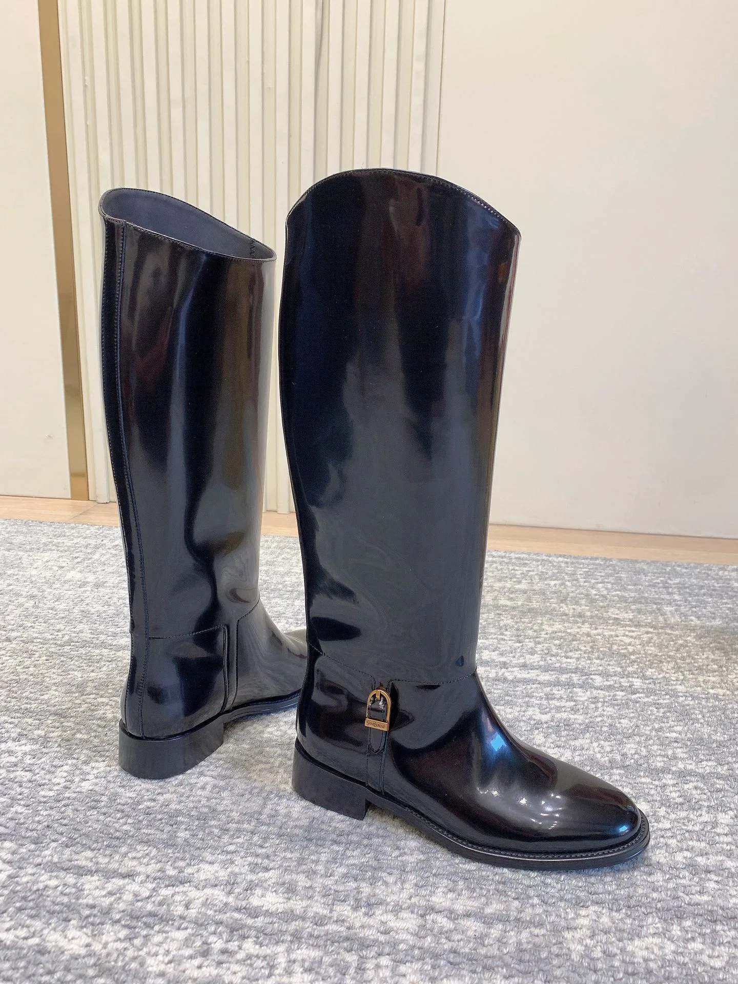 Сапоги Женские Saint Laurent 377136