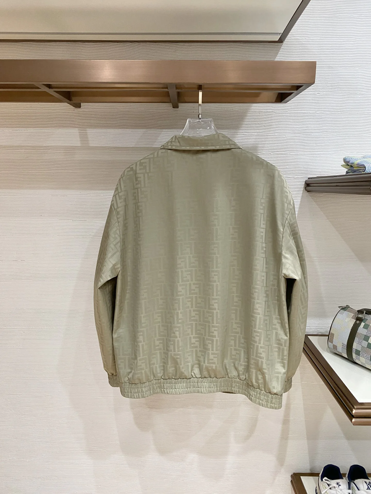 Куртки И Пуховики Мужские Fendi 4765070