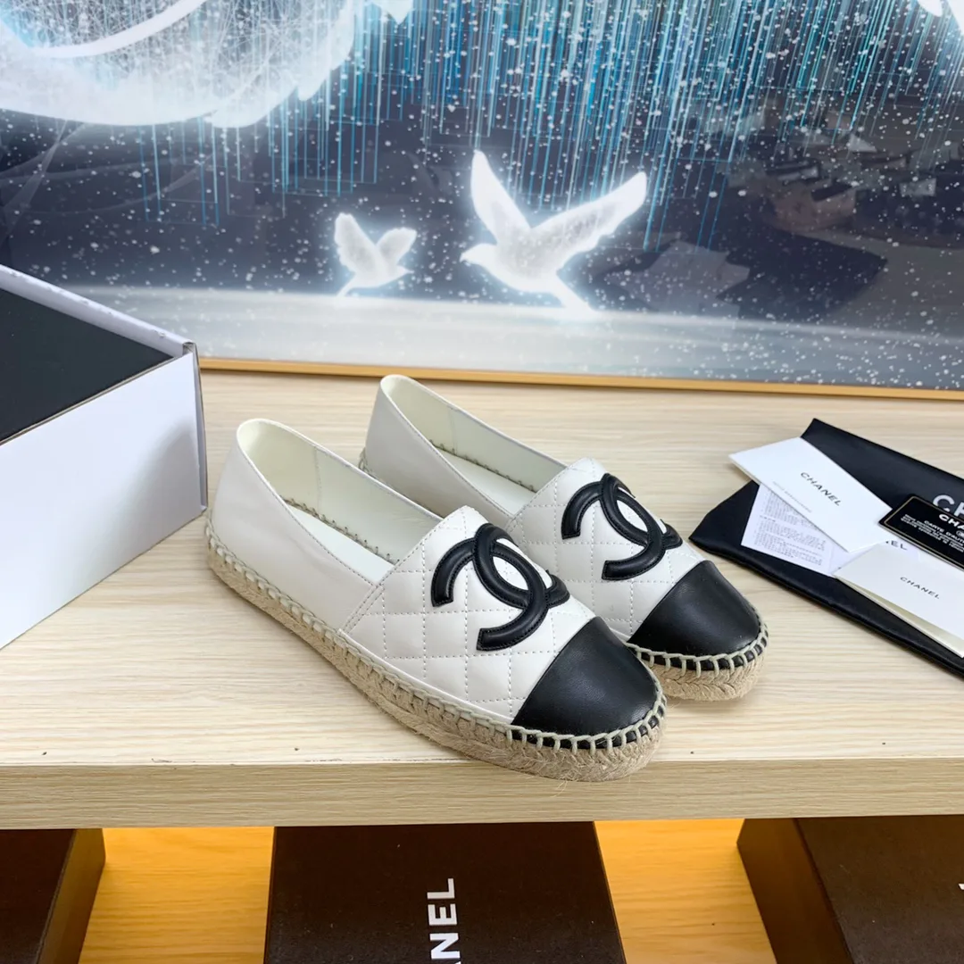 Туфли Женские Chanel 10375389