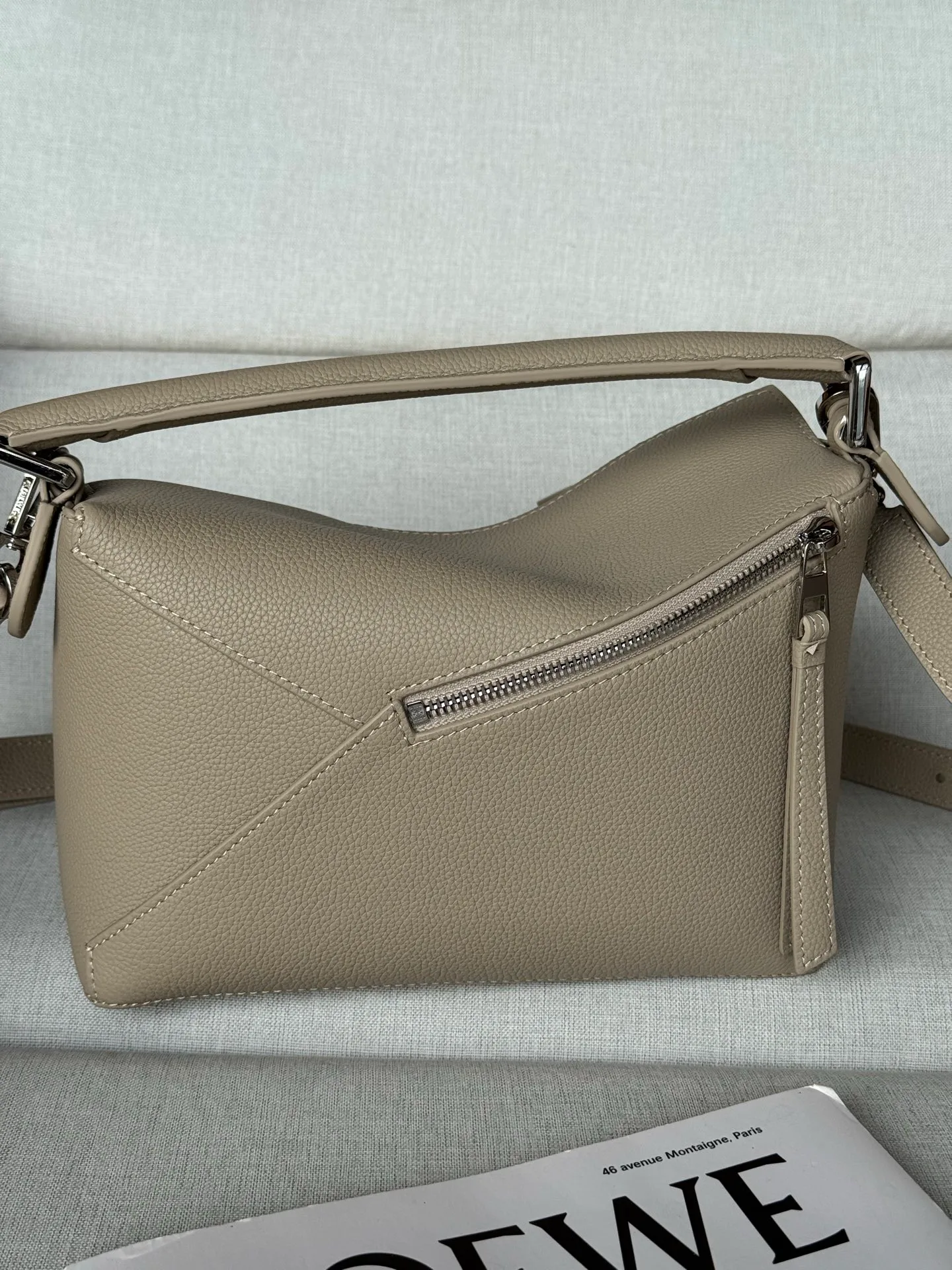 Классические Сумки Женские Loewe 11621919