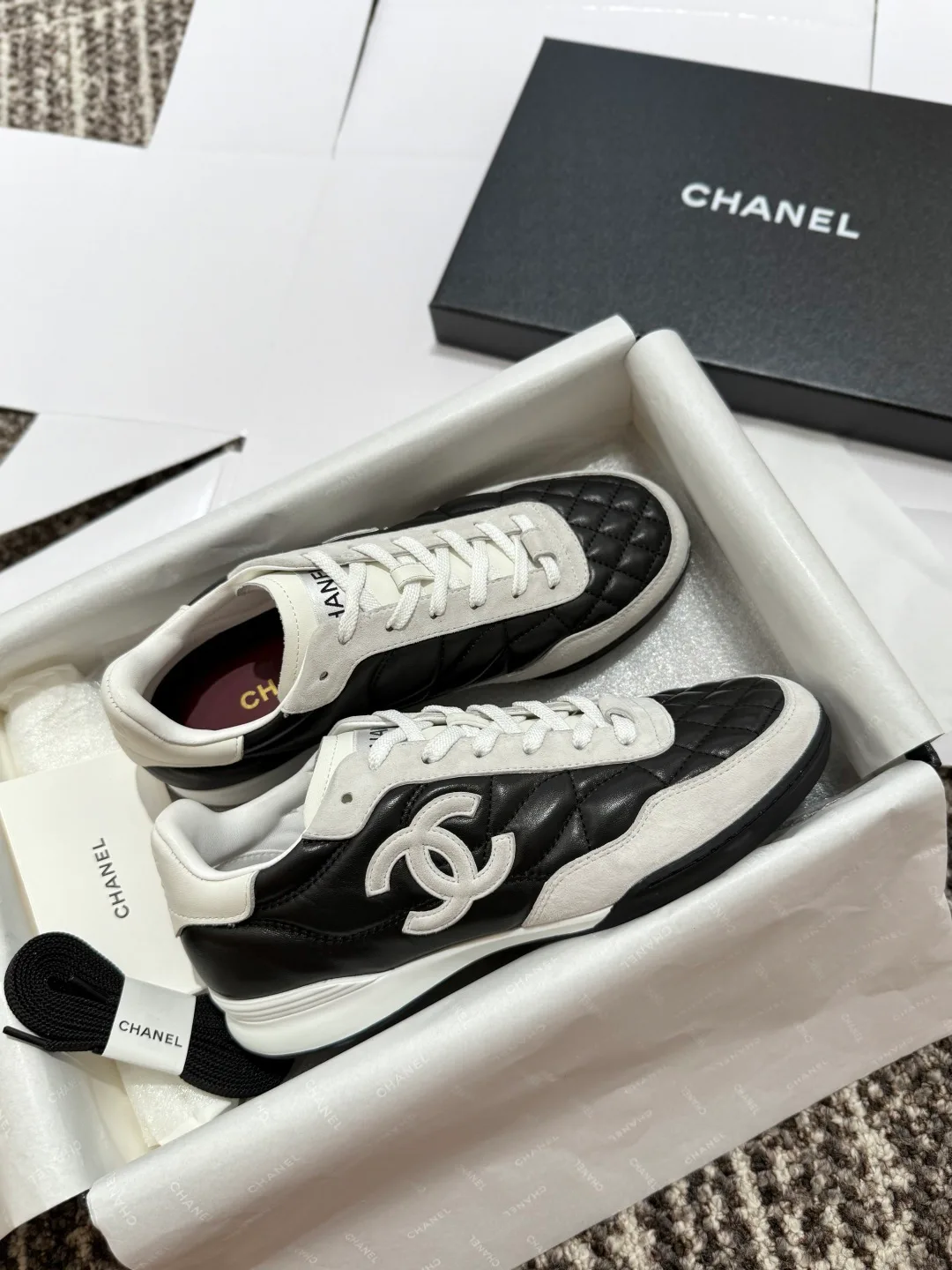 Кроссовки Женские Chanel 13454902