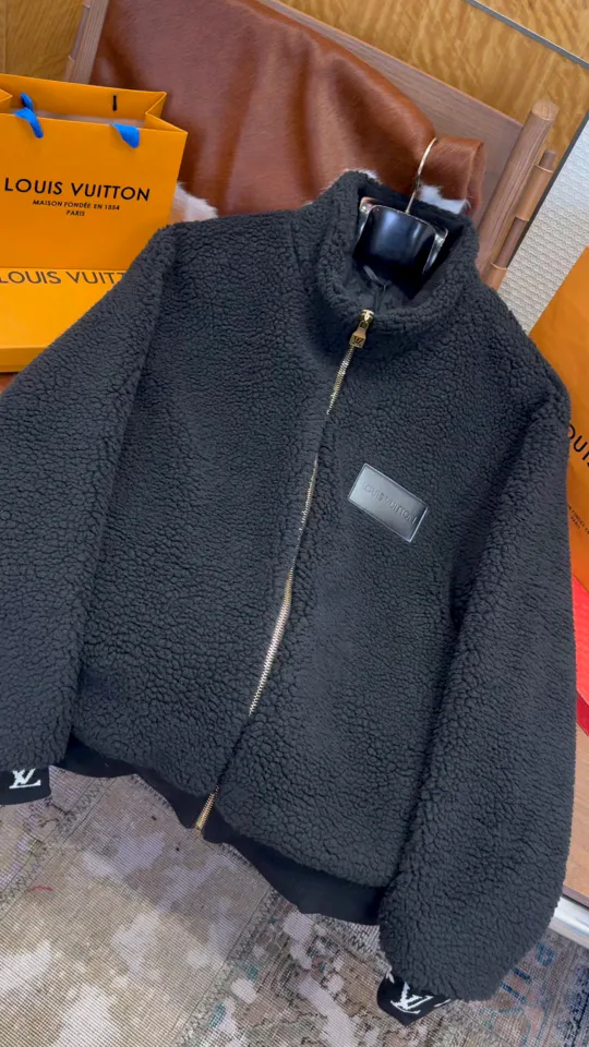 Куртки И Пуховики Мужские Louis Vuitton 5877530