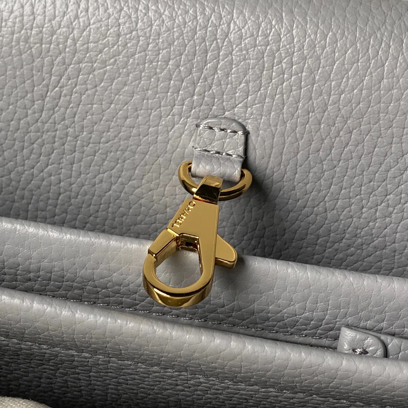 Классические Сумки Женские Chanel 17615426
