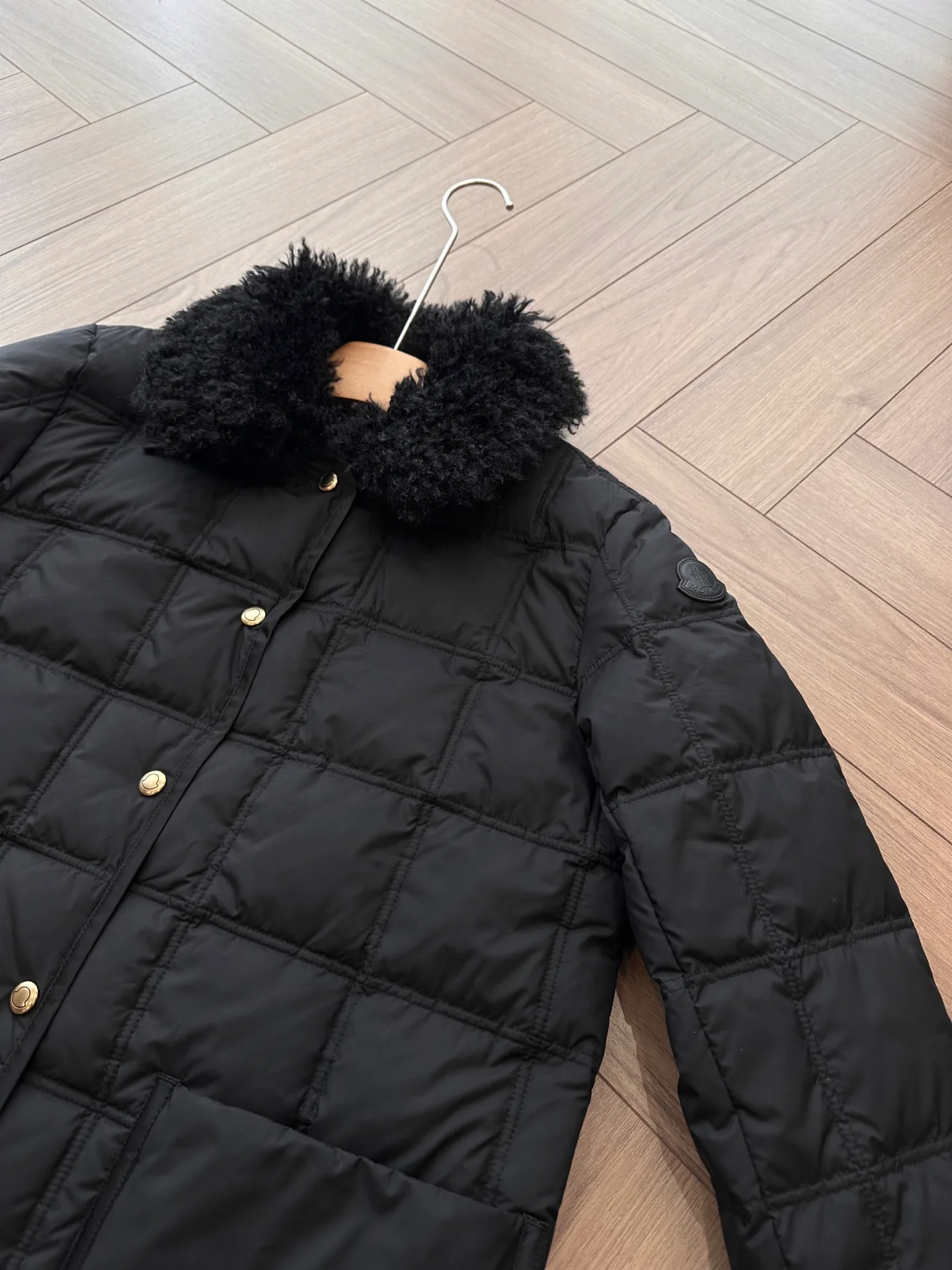 Куртки И Пуховики Женские Moncler 19476820