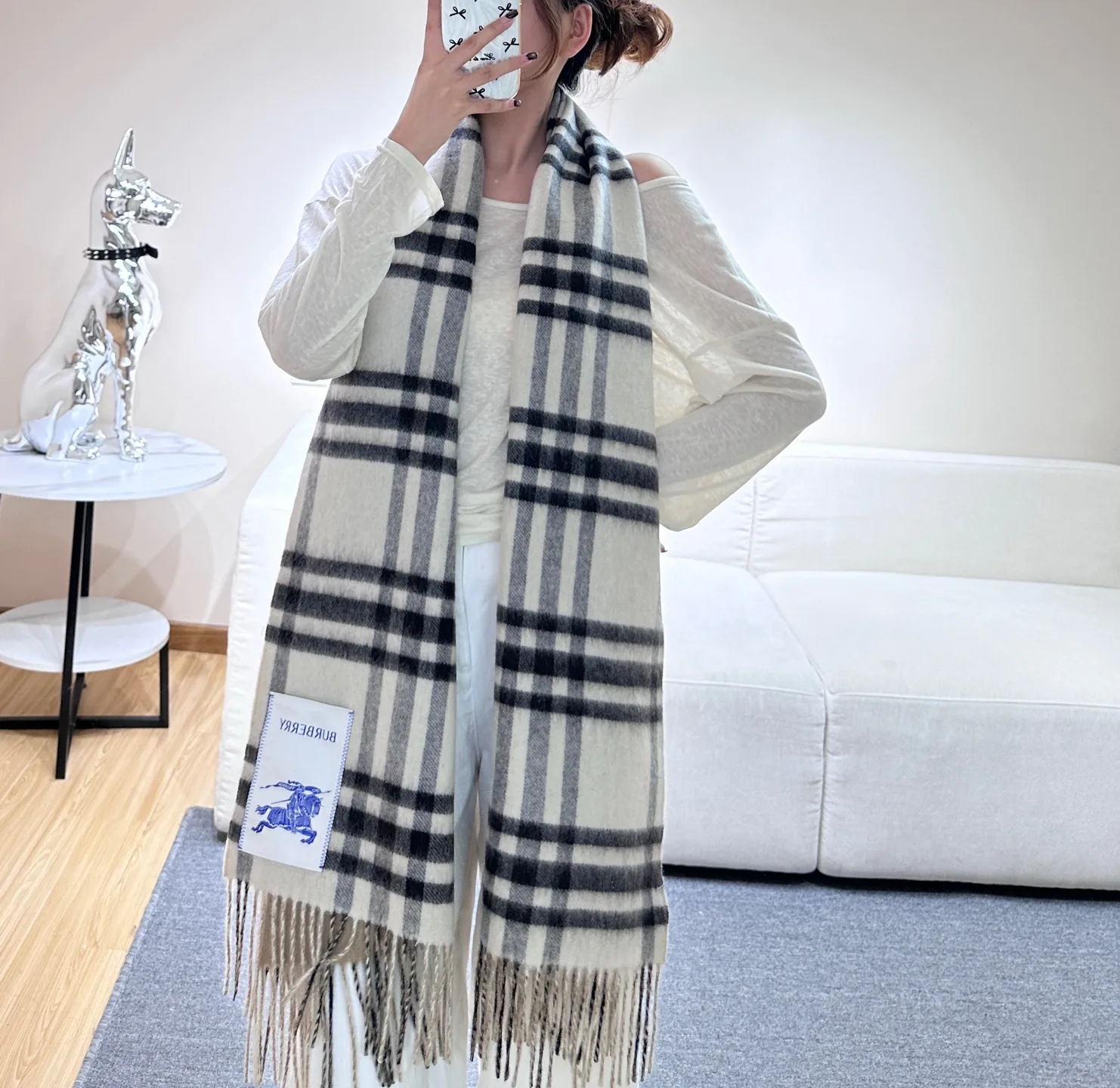 Шарфы Burberry 18501116