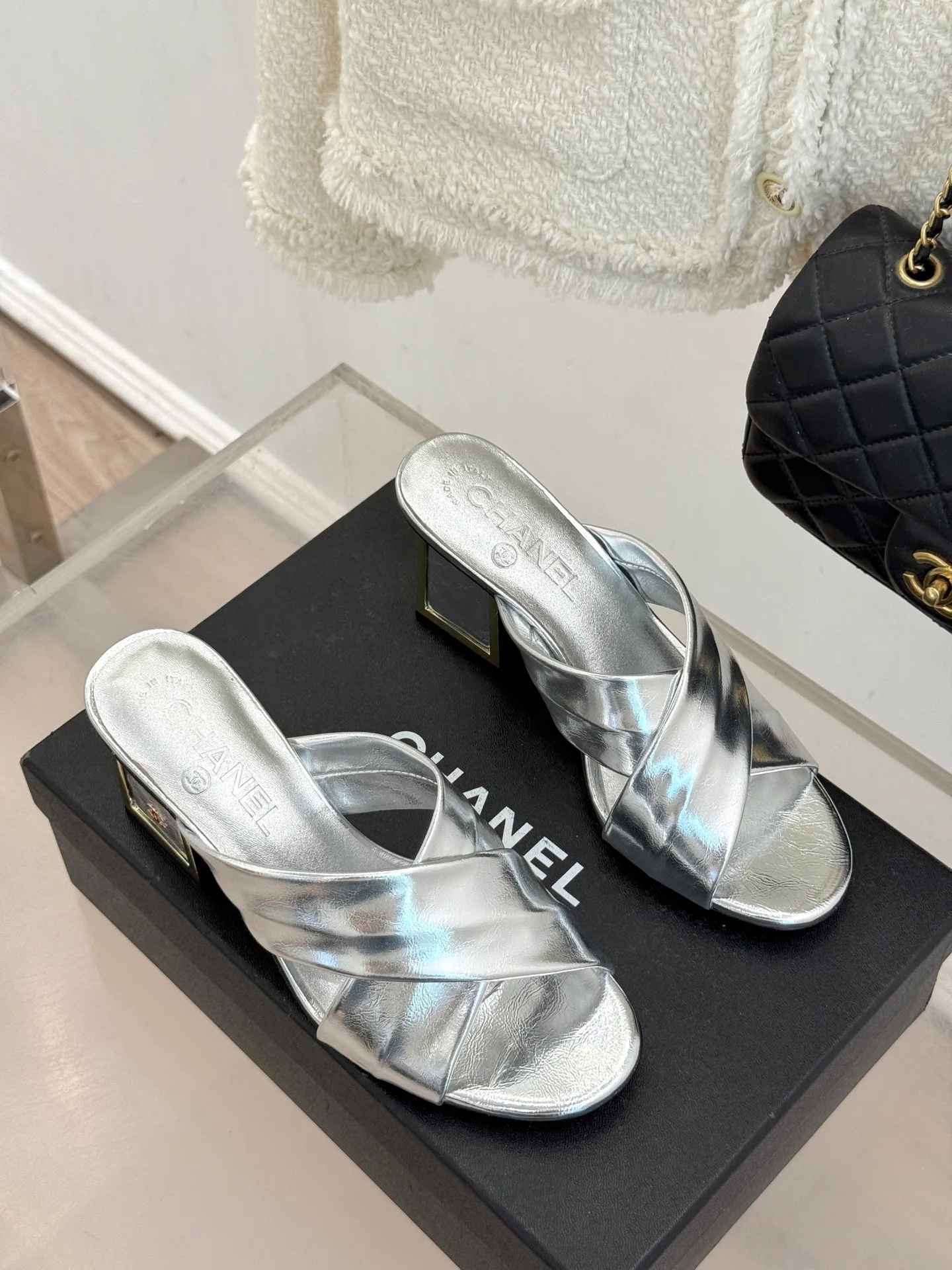 Босоножки Женские Chanel 11574877