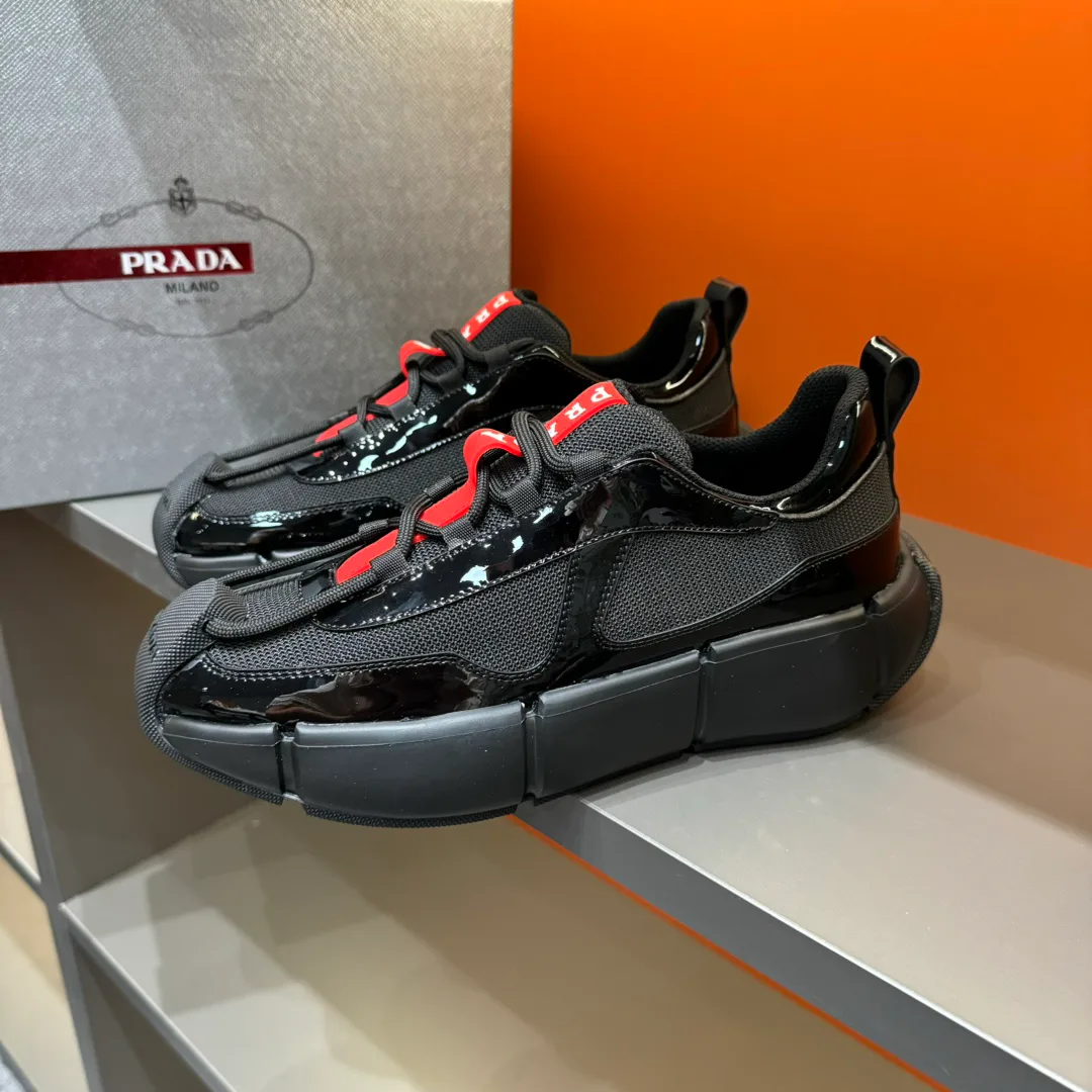 Кроссовки Мужские Prada 2492412
