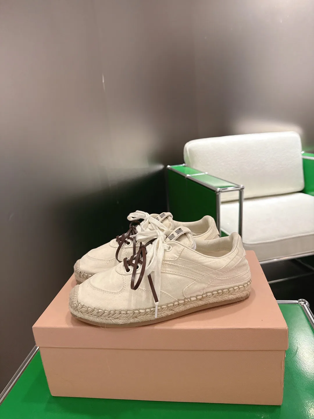 Кроссовки Женские Miu Miu 13152739