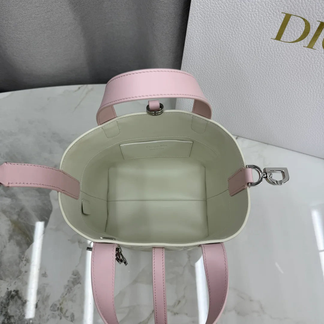 Классические Сумки Женские Christian Dior 11905691