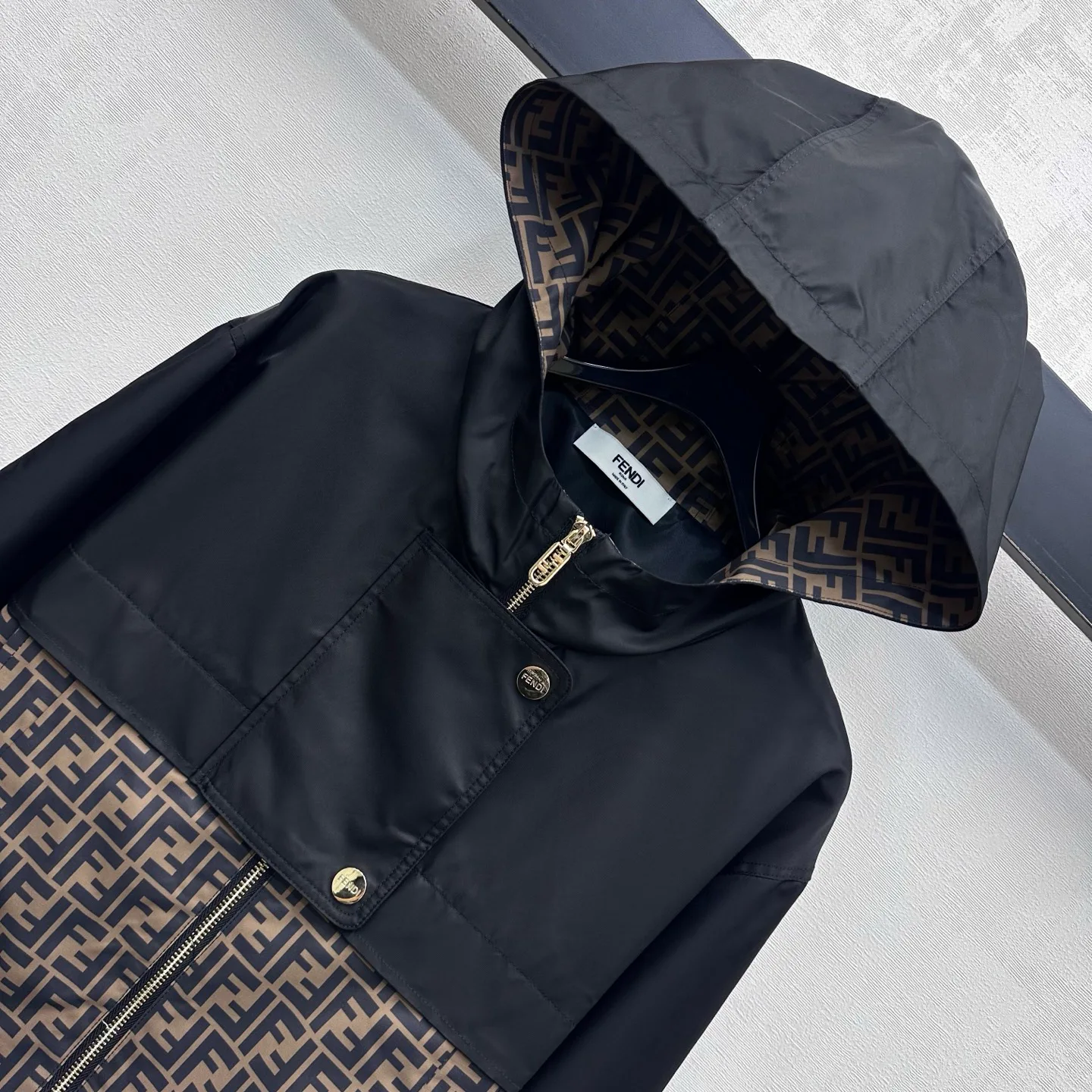 Куртки И Пуховики Женские Fendi 18279135