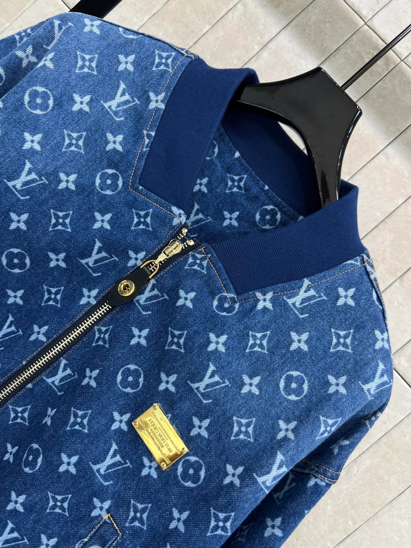 Рубашки Женские Louis Vuitton 10646799
