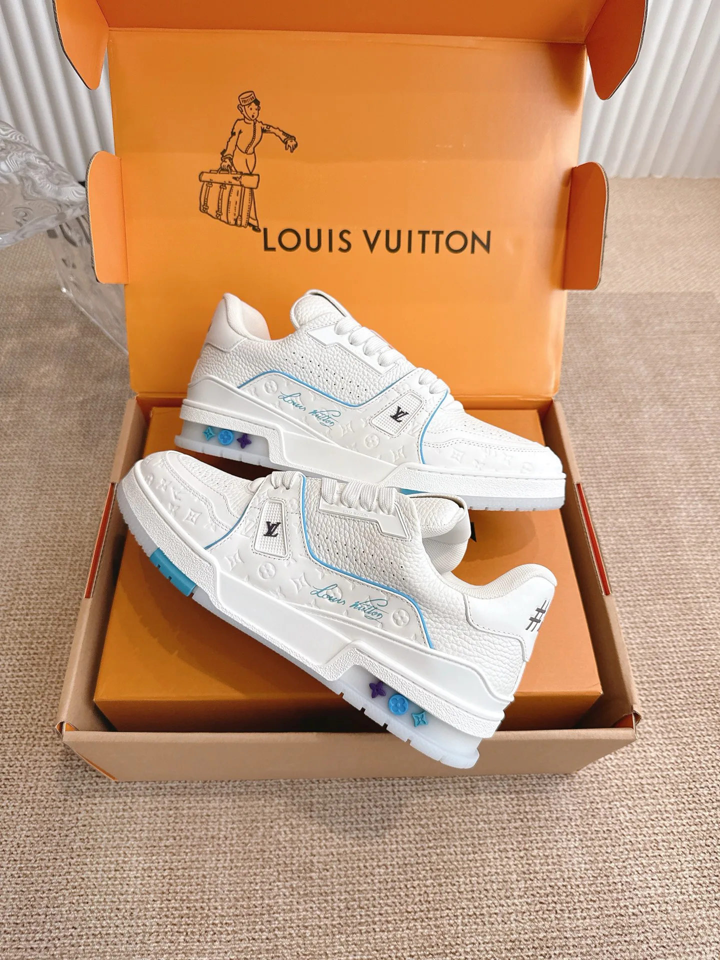 Кроссовки Женские Louis Vuitton 808071