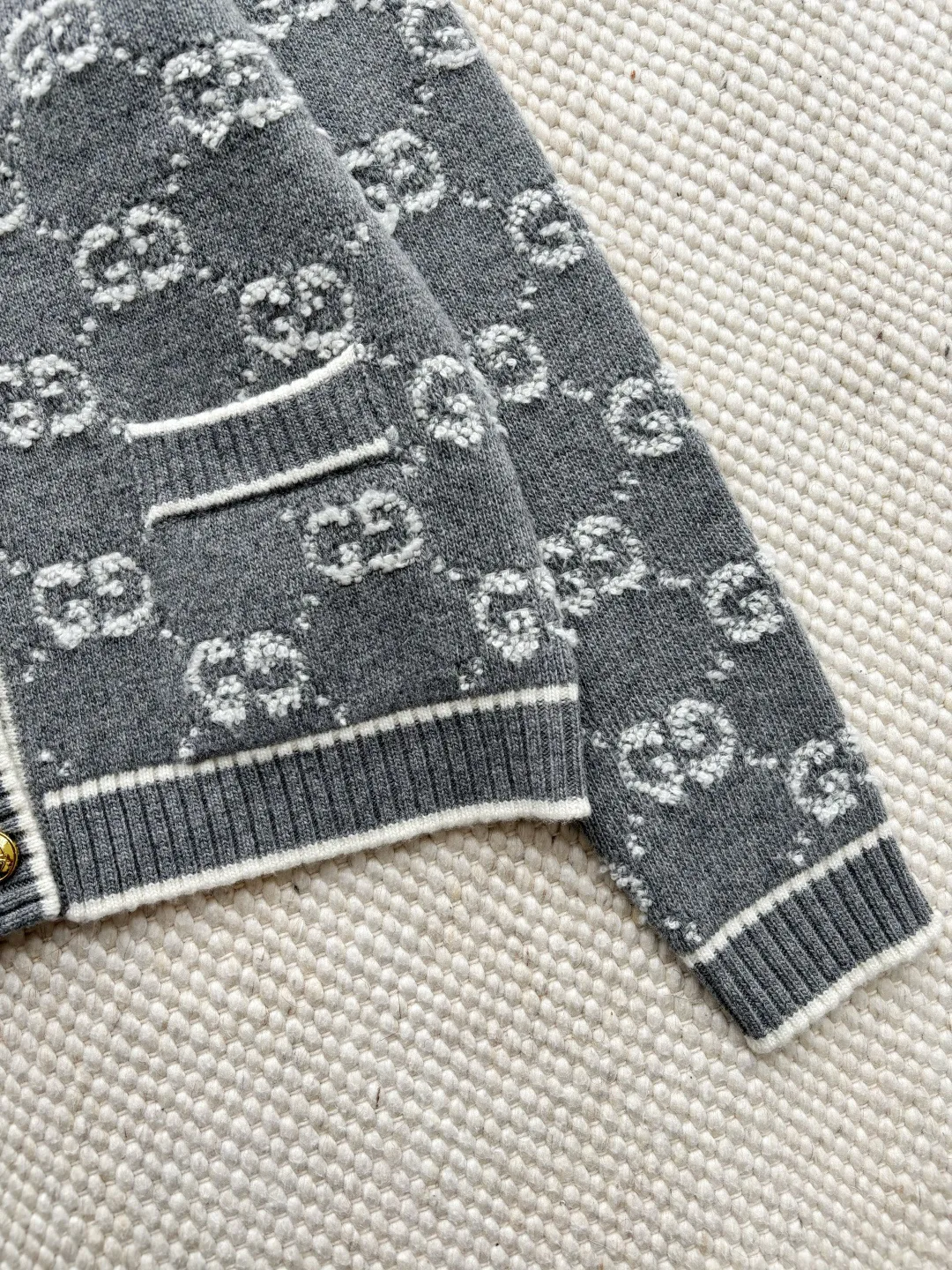 Джемперы И Свитеры Женские Gucci 19468797
