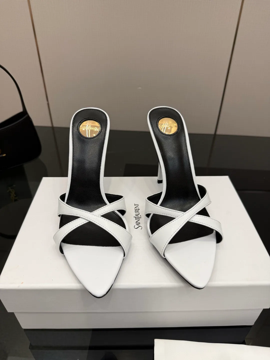 Босоножки Женские Saint Laurent 11424900