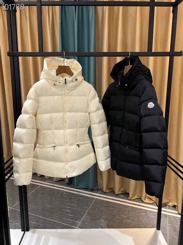 Куртки И Пуховики Женские Moncler 17964594