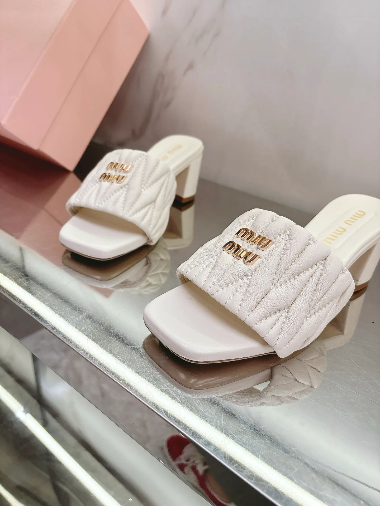 Босоножки Женские Miu Miu 23369