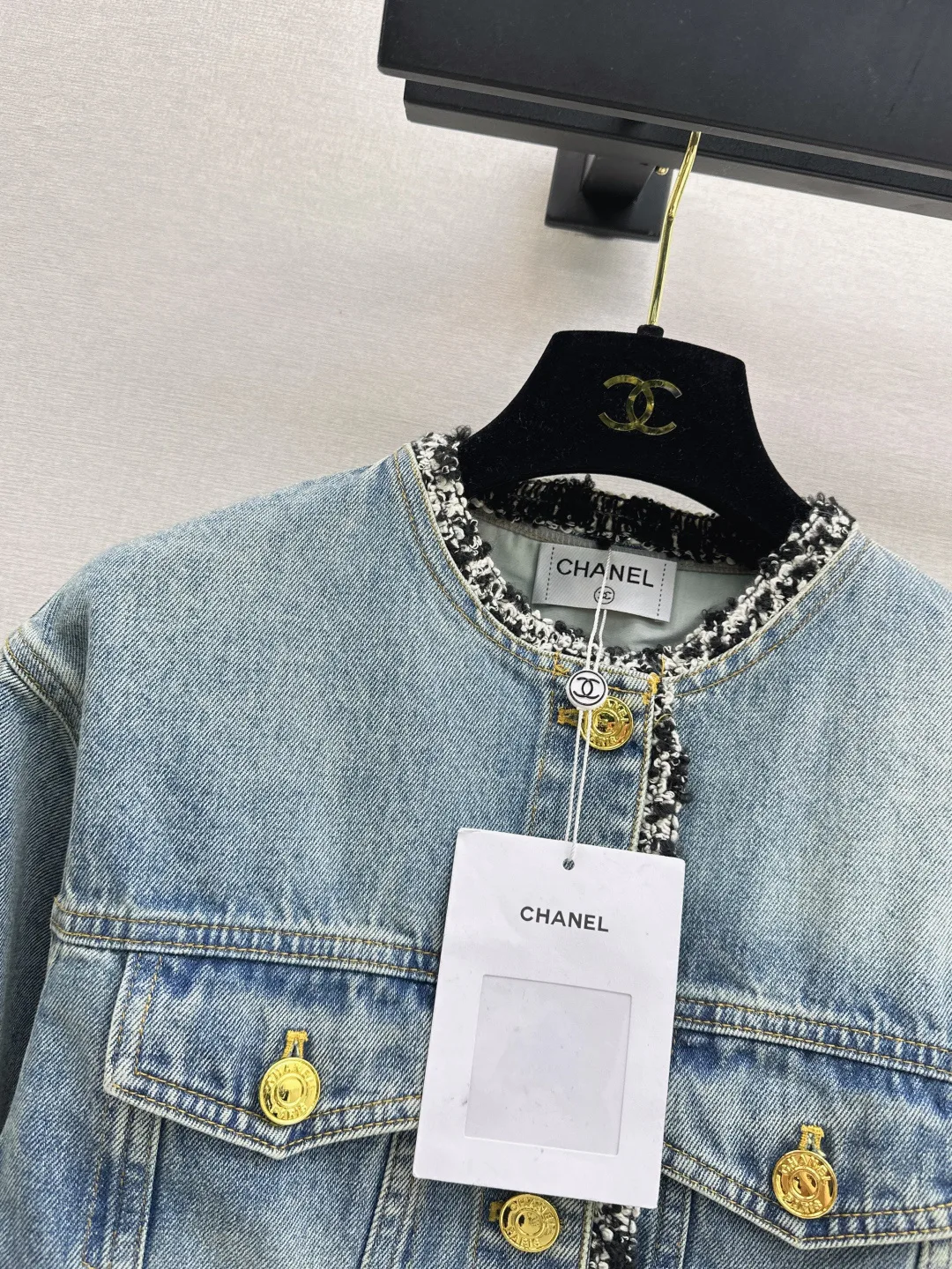 Жакеты Женские Chanel 12956787