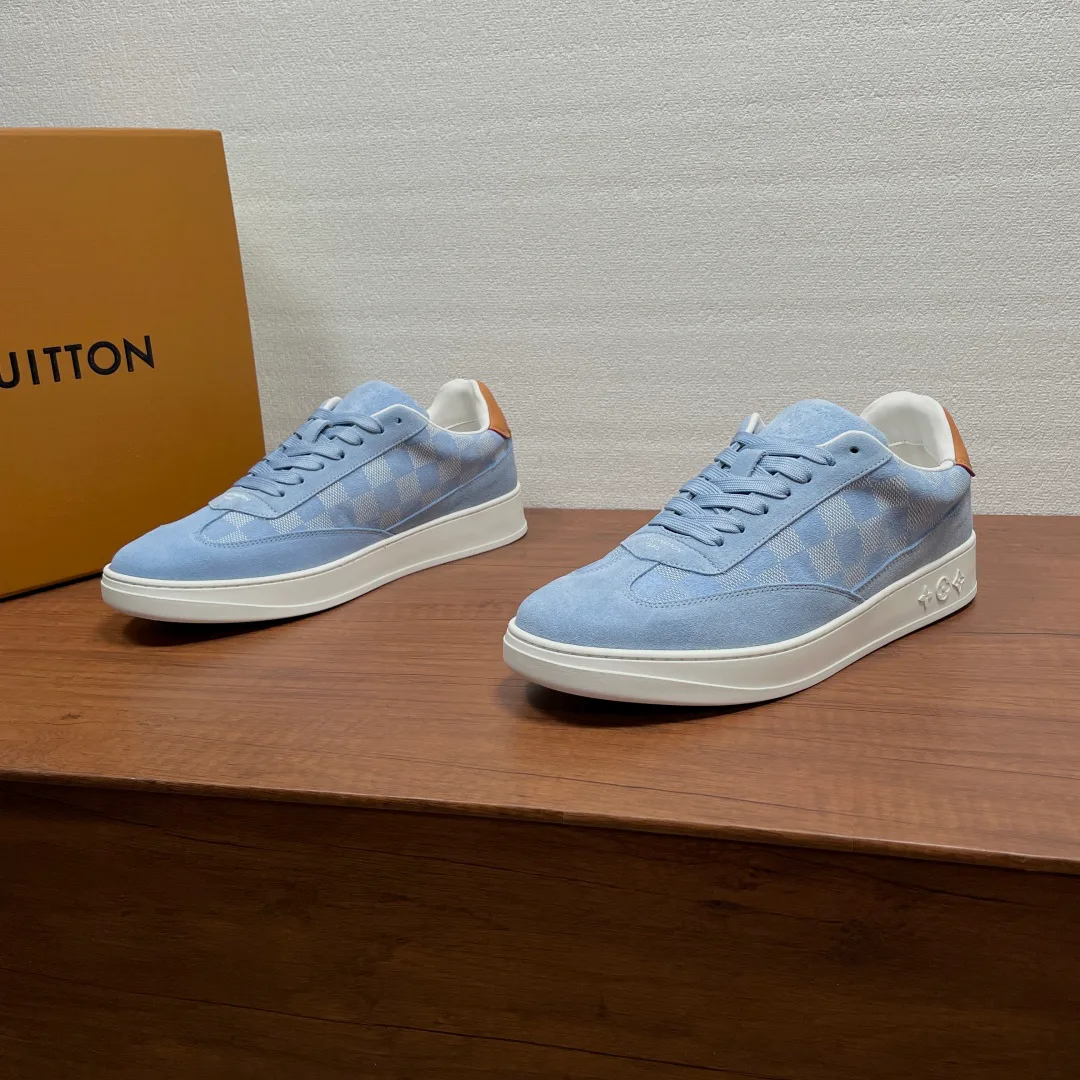 Кроссовки Мужские Louis Vuitton 17542521