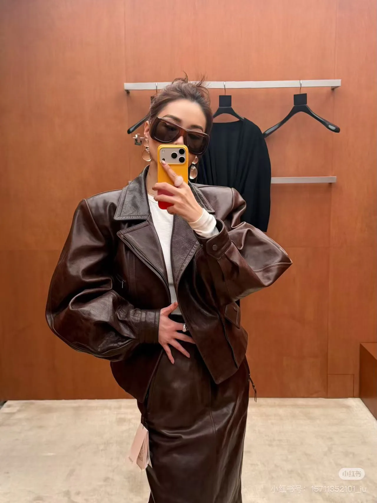 Кожаные Куртки И Дублёнки Женские Saint Laurent 18524958