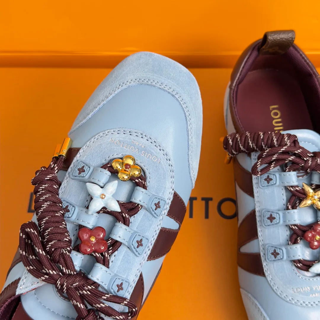 Кроссовки Женские Louis Vuitton 17950638