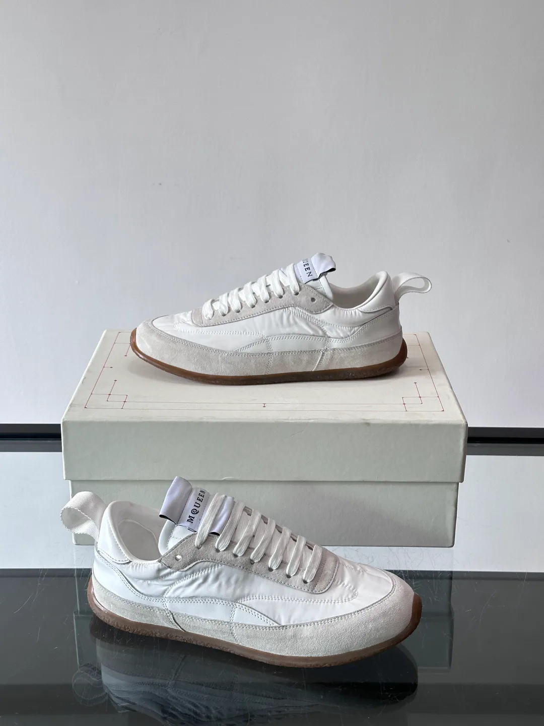 Кроссовки Женские Alexander Mcqueen 11340882