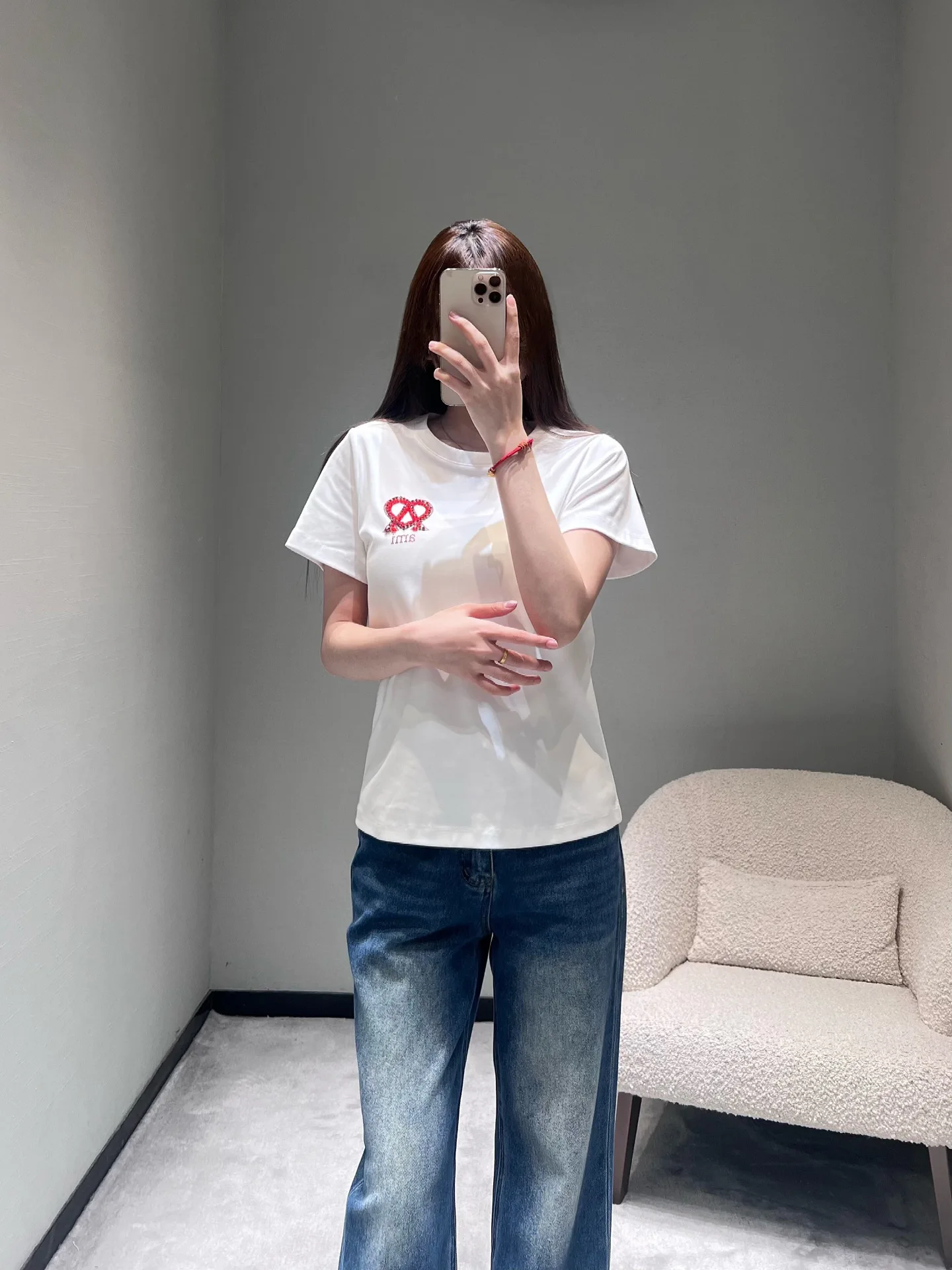Футболки Женские Ami Paris 5414383