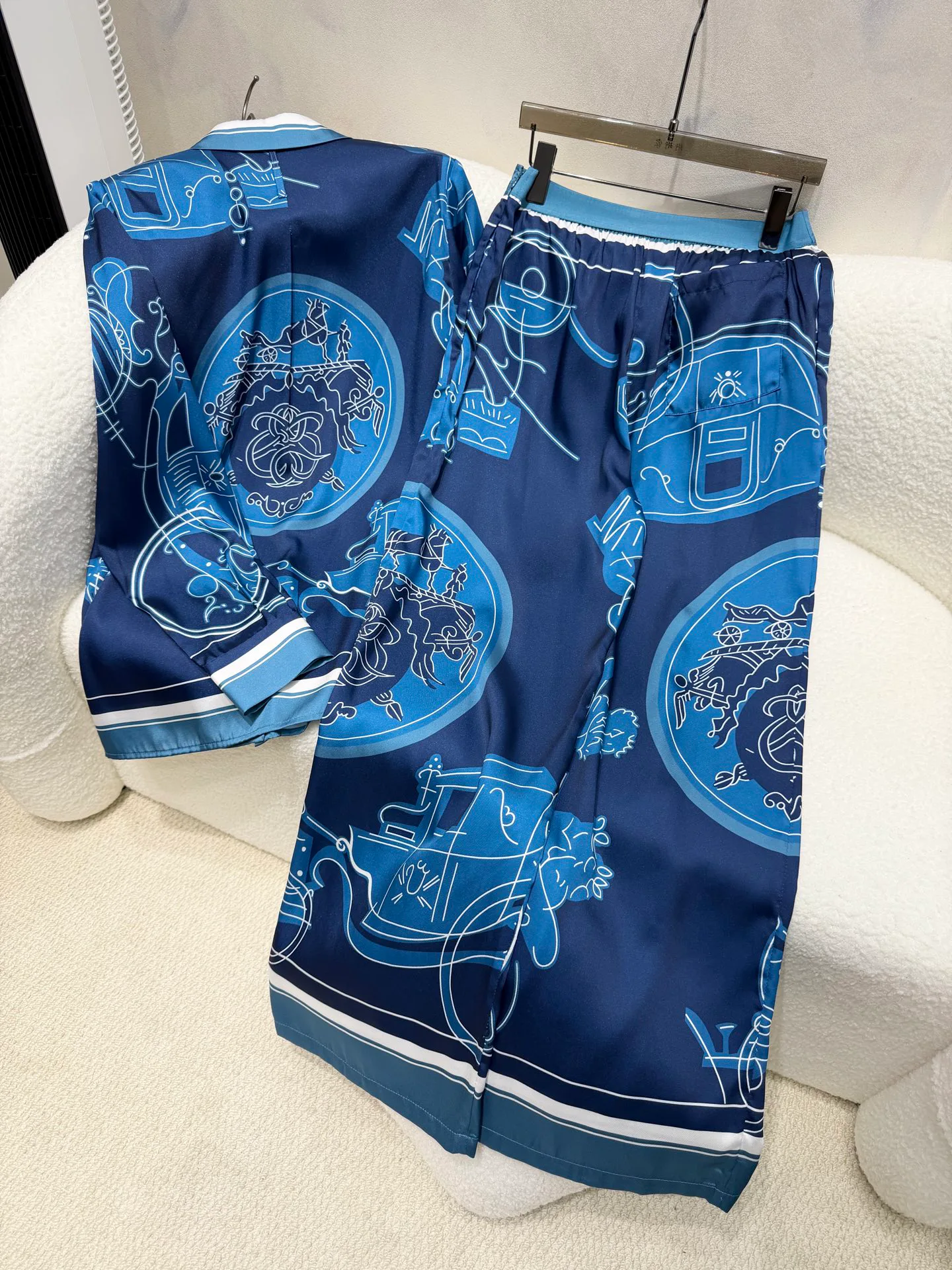 Костюмы Женские Hermes 11692112