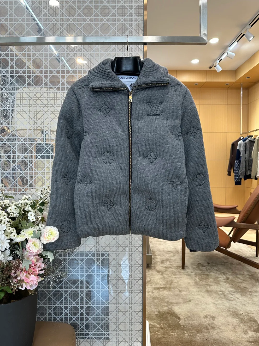 Куртки И Пуховики Мужские Louis Vuitton 17480505