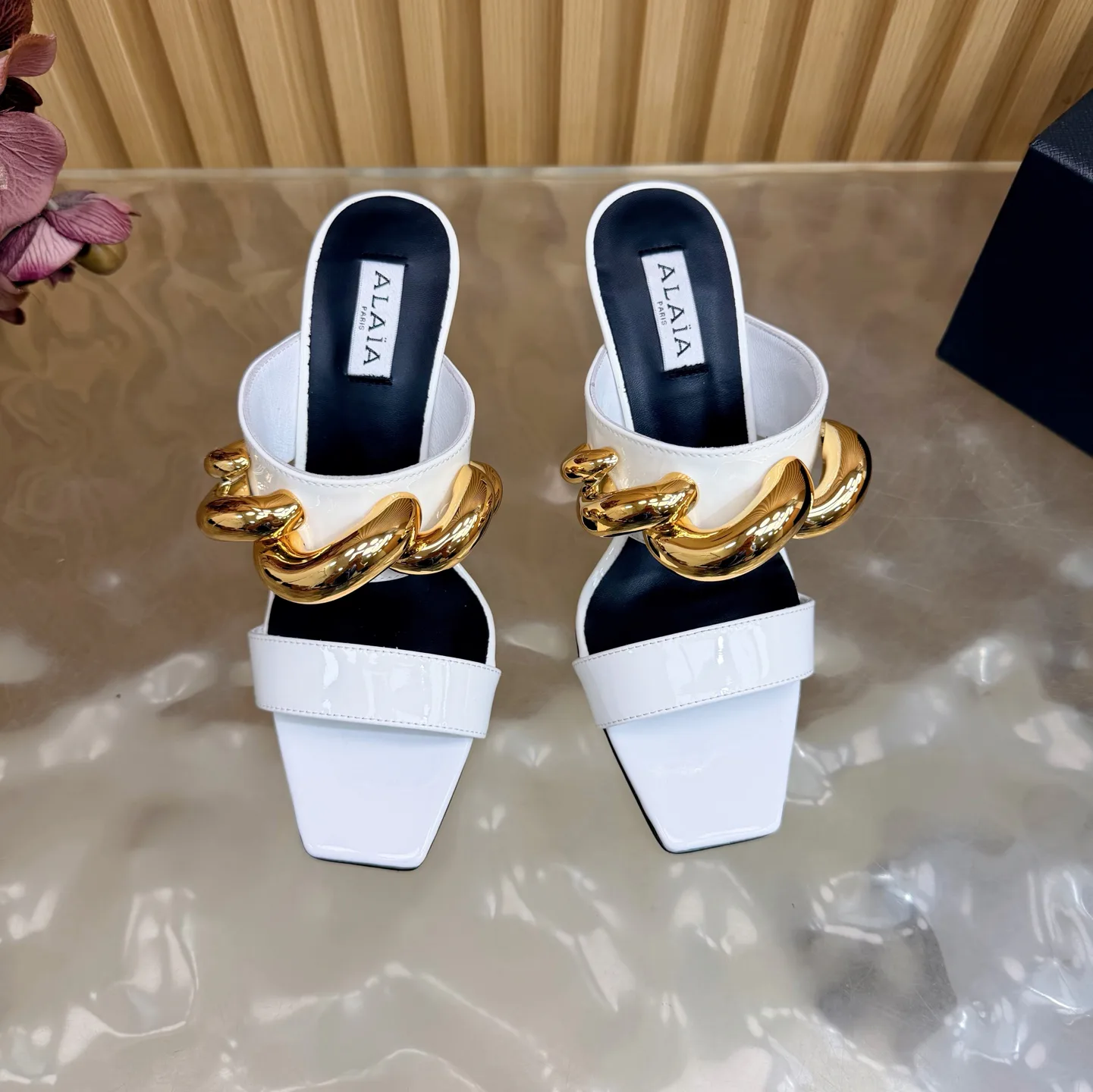 Босоножки Женские Alaia 11065099