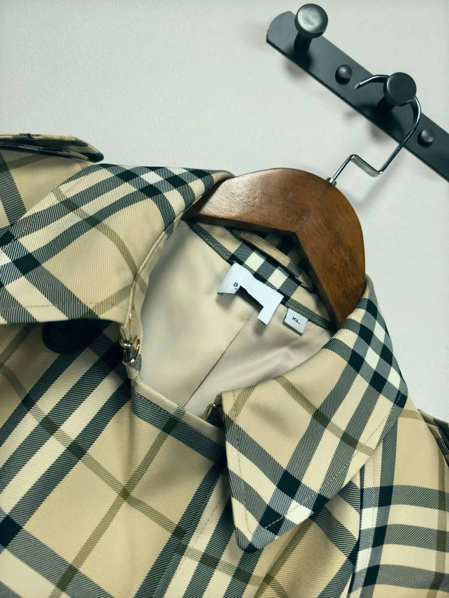 Тренчи Женские Burberry 19078463