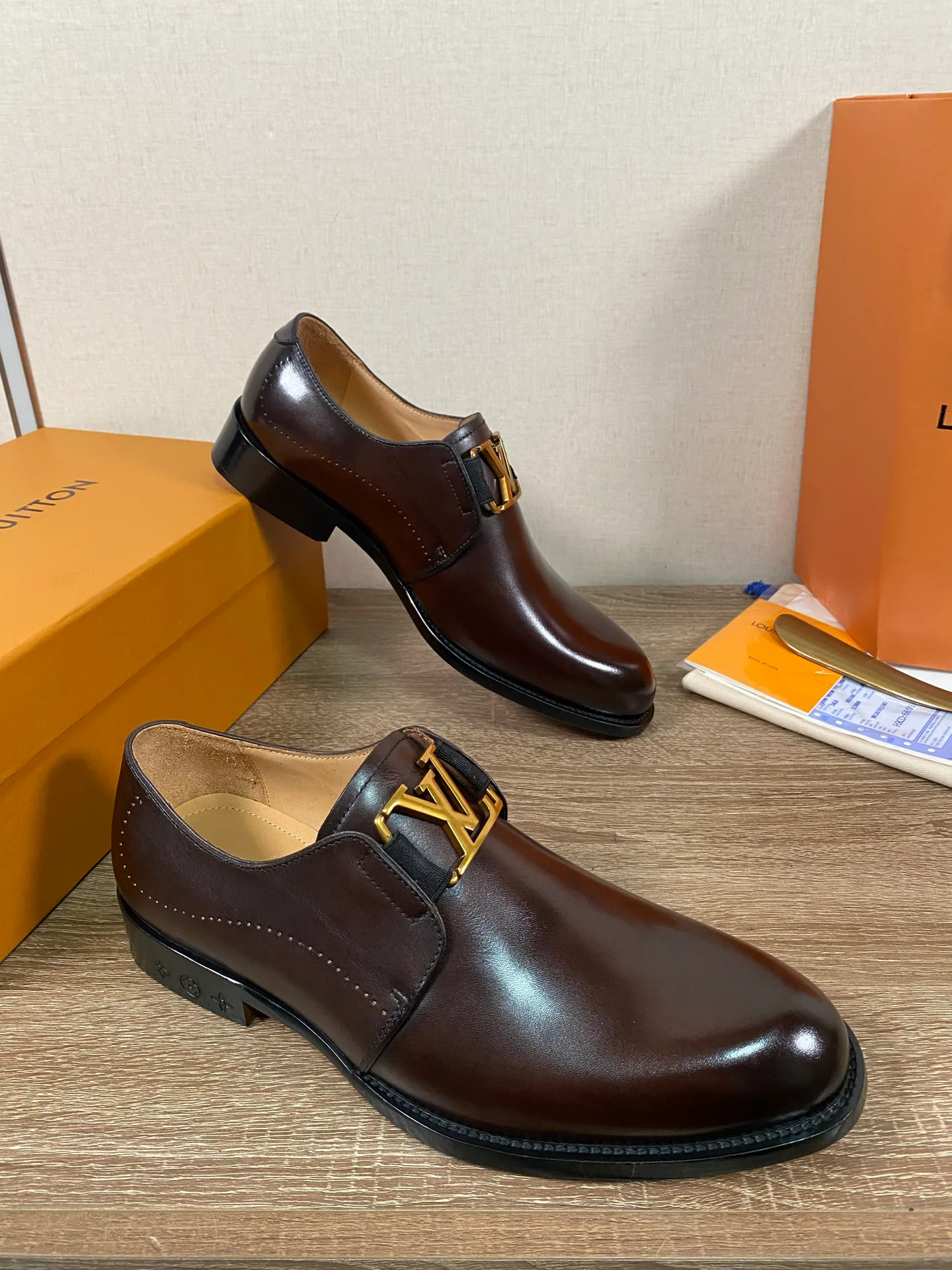 Лоферы И Туфли Мужские Louis Vuitton 18078689