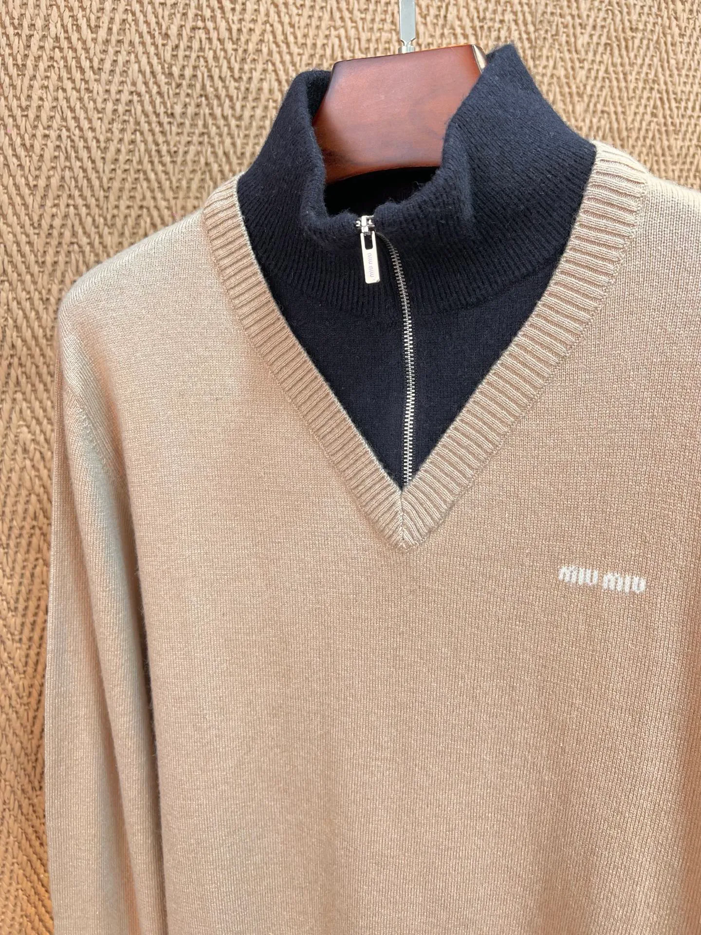 Джемперы И Свитеры Женские Miu Miu 18324218