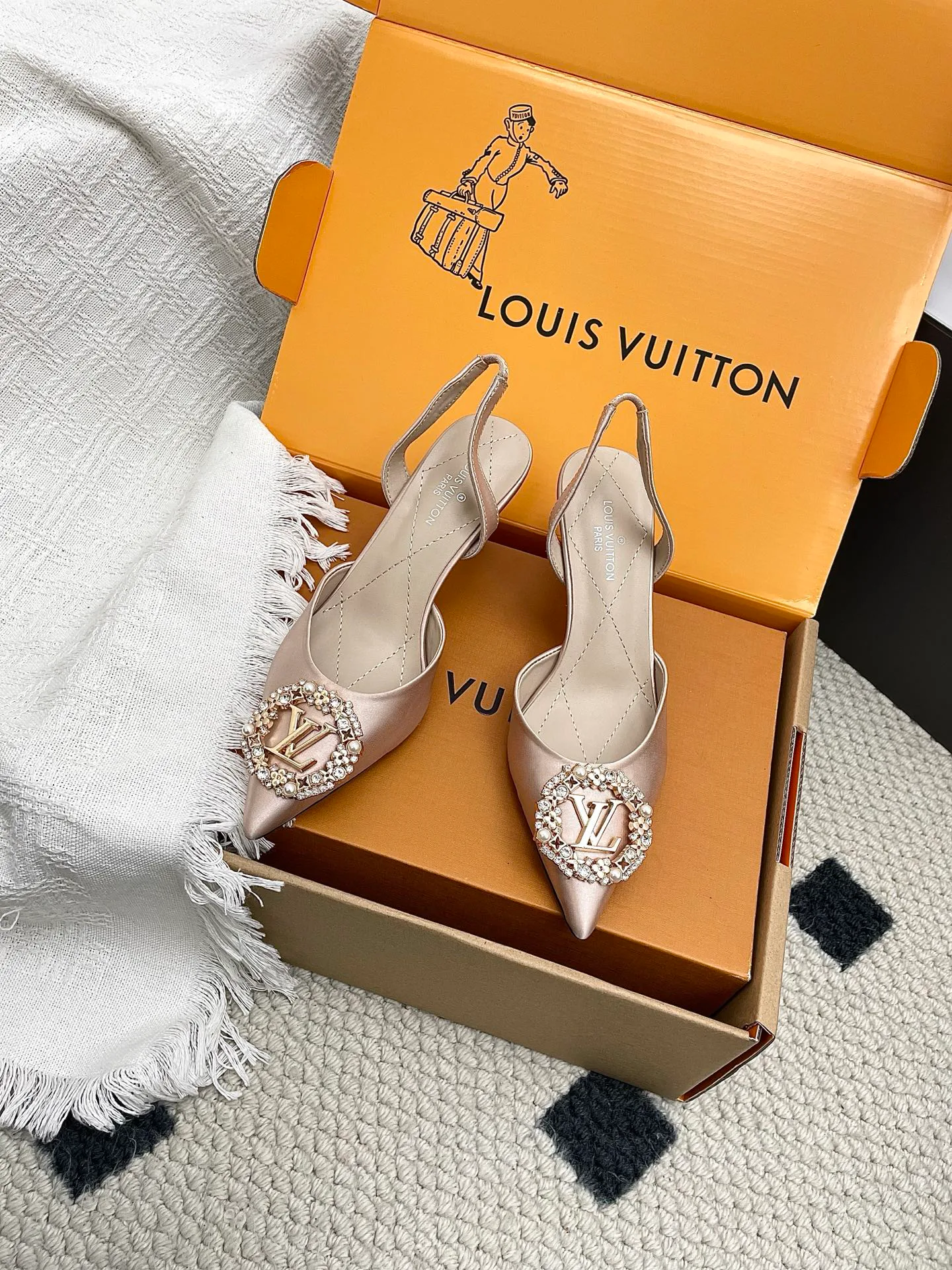 Туфли Женские Louis Vuitton 11194372