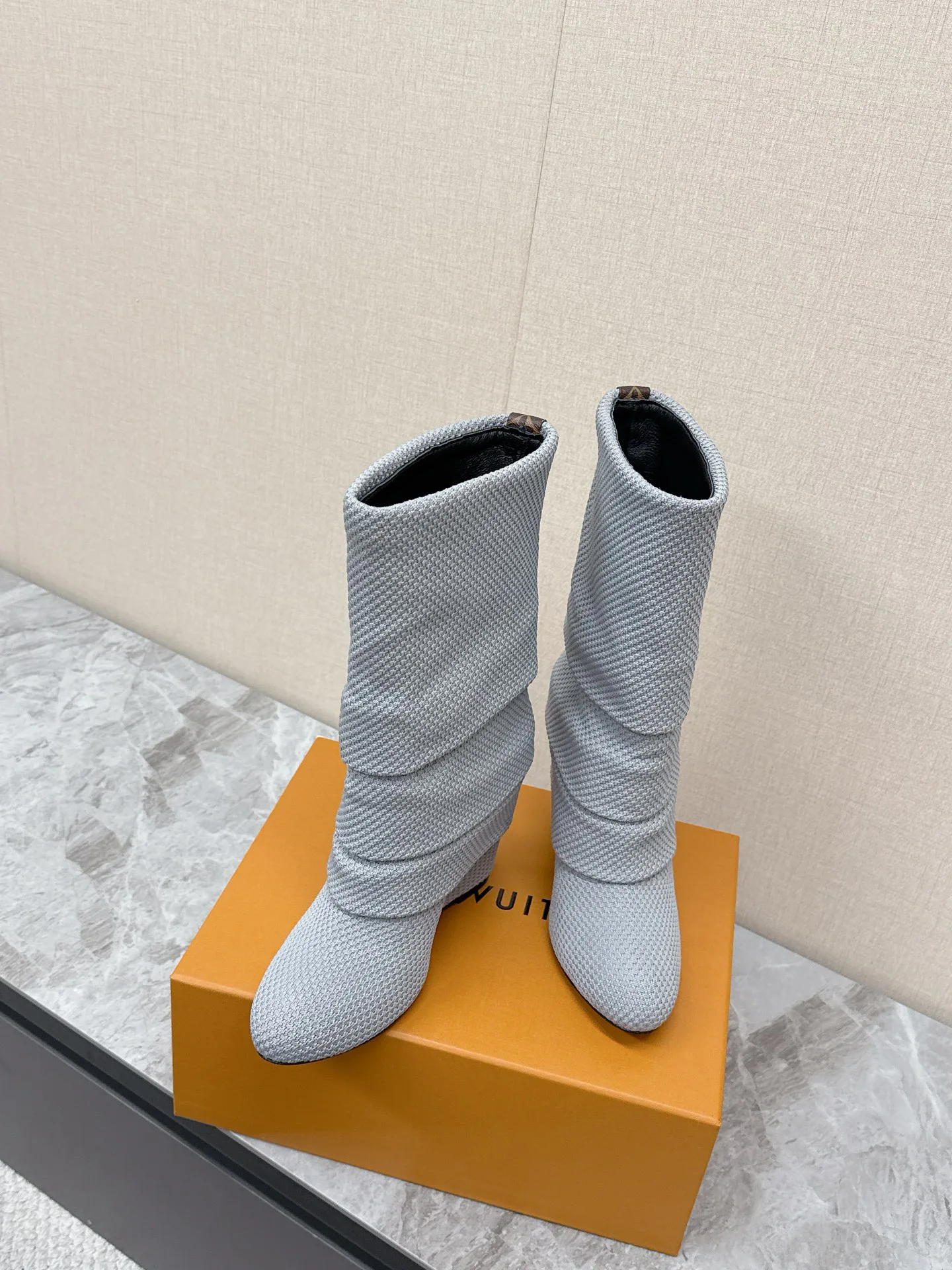 Сапоги Женские Louis Vuitton 587098