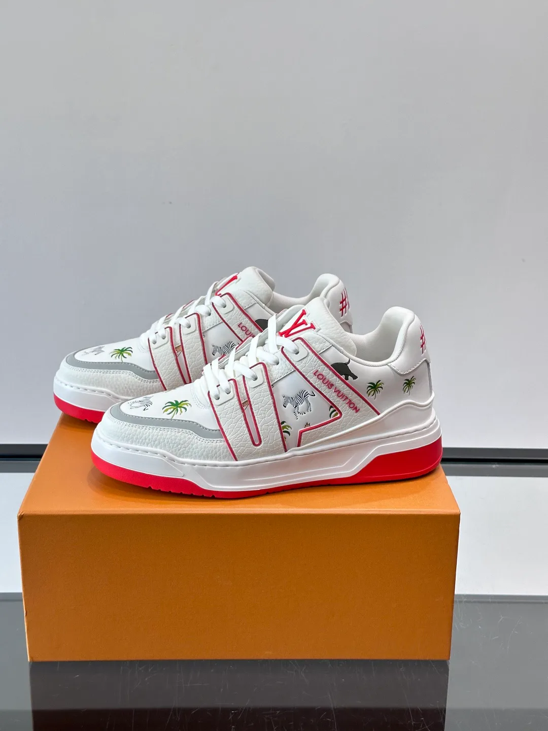 Кроссовки Мужские Louis Vuitton 13553750