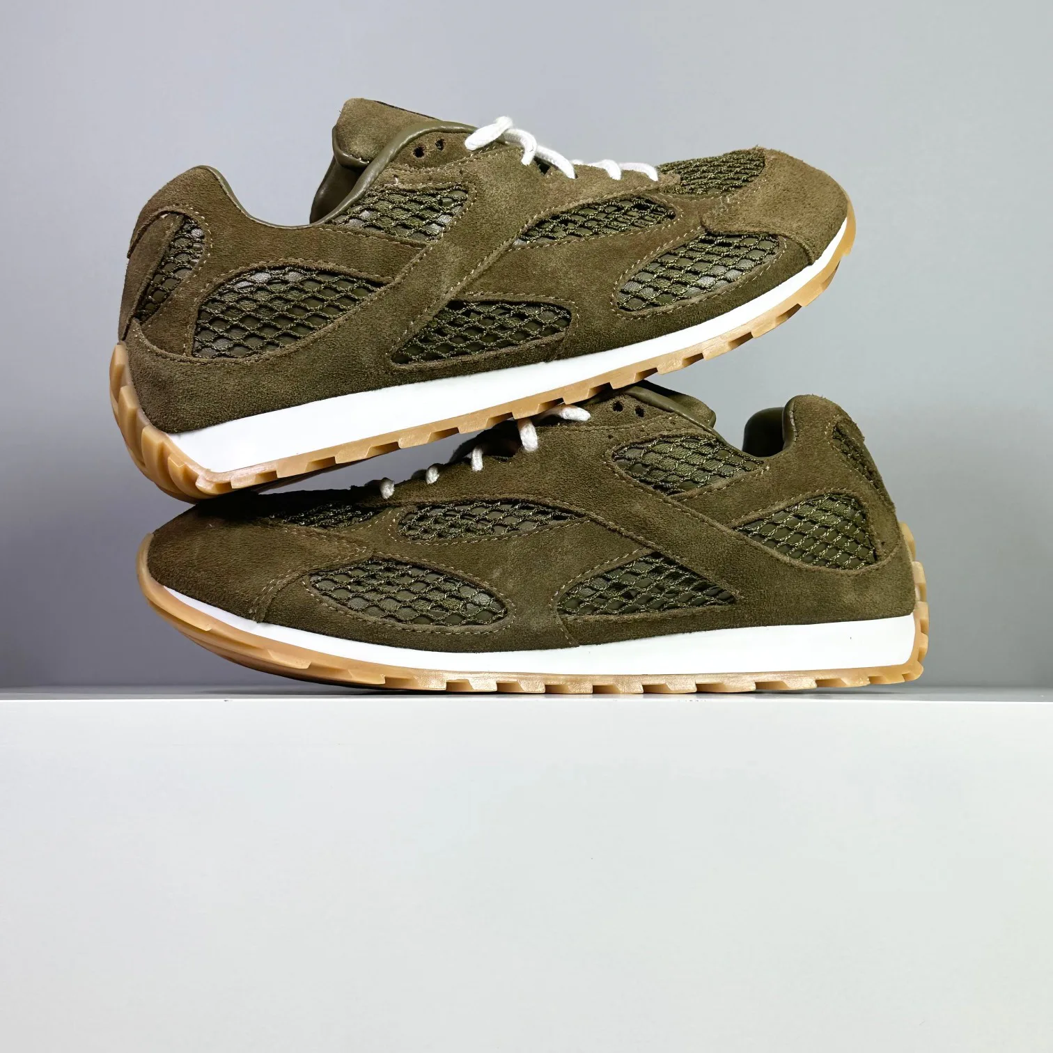 Кроссовки Женские Bottega Veneta 1257869