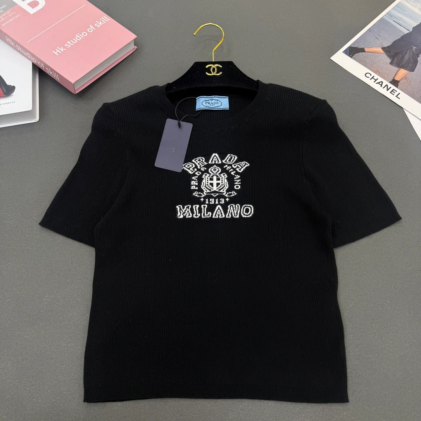 Футболки Женские Prada 12207