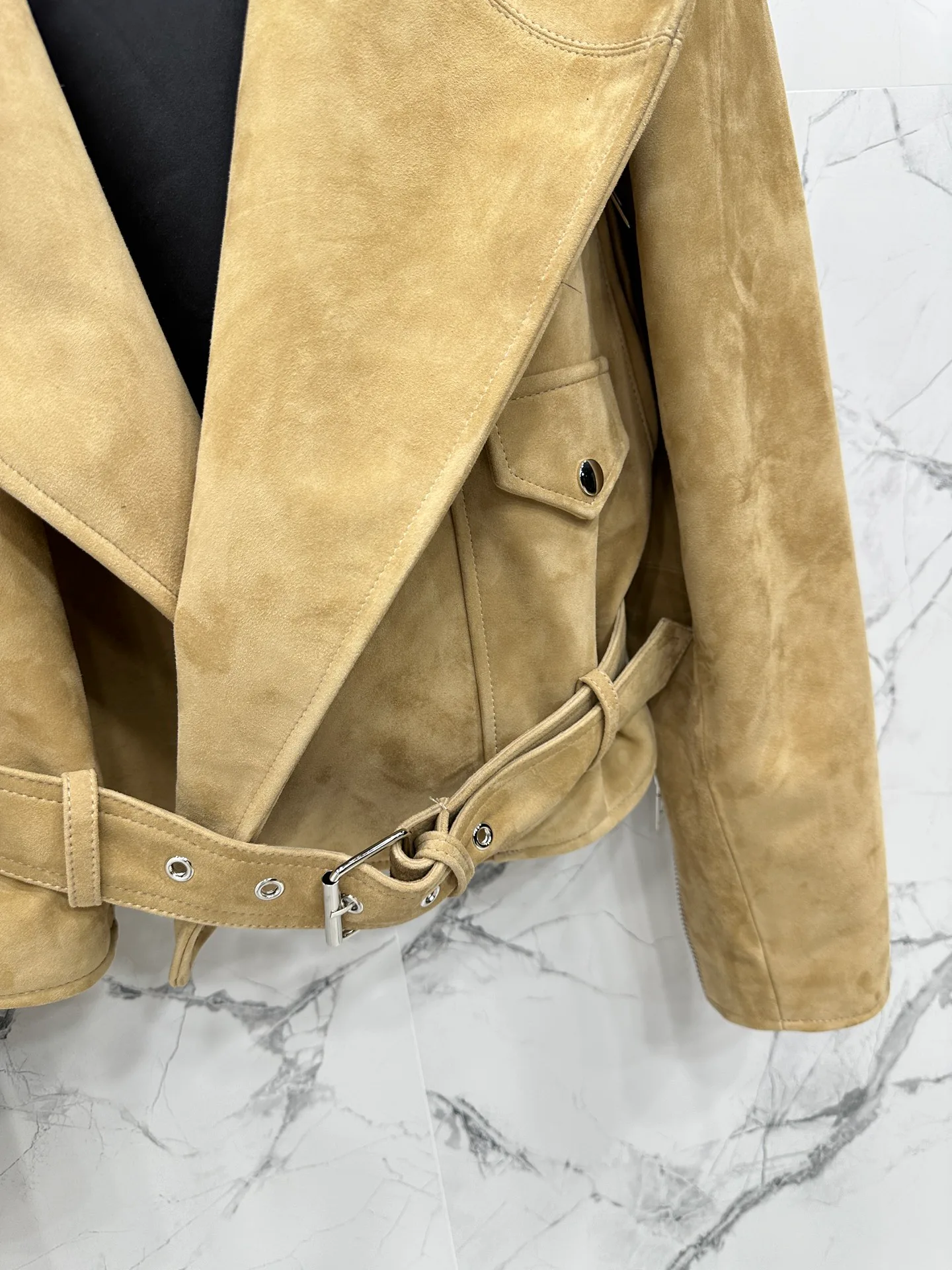 Кожаные Куртки И Дублёнки Женские Alaia 11700498