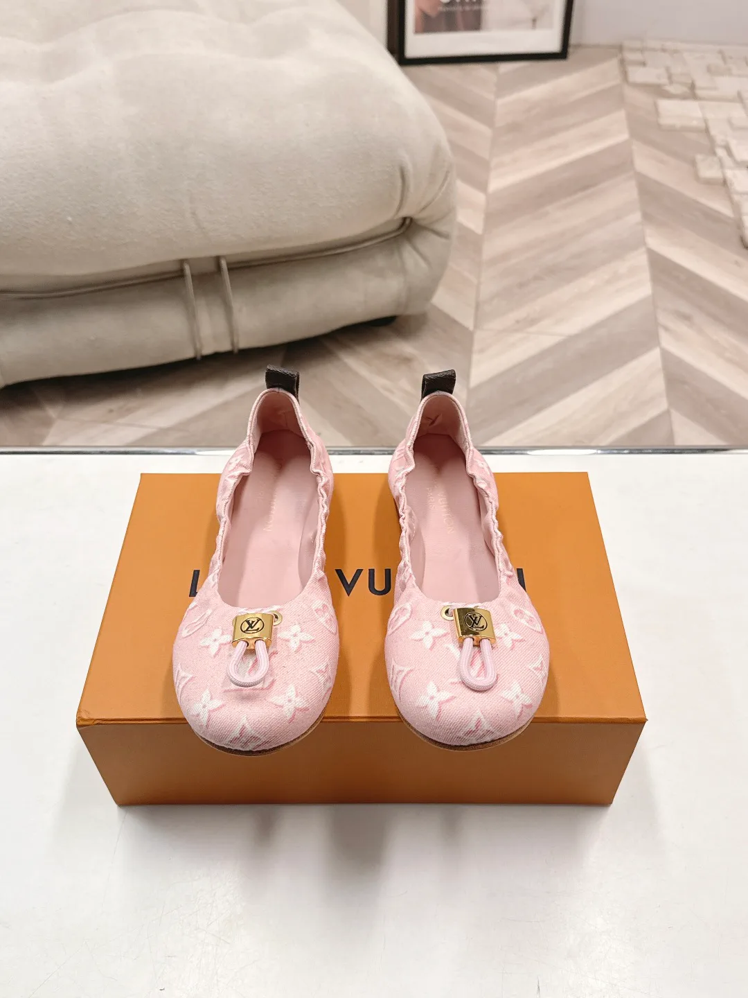 Балетки Женские Louis Vuitton 17968722