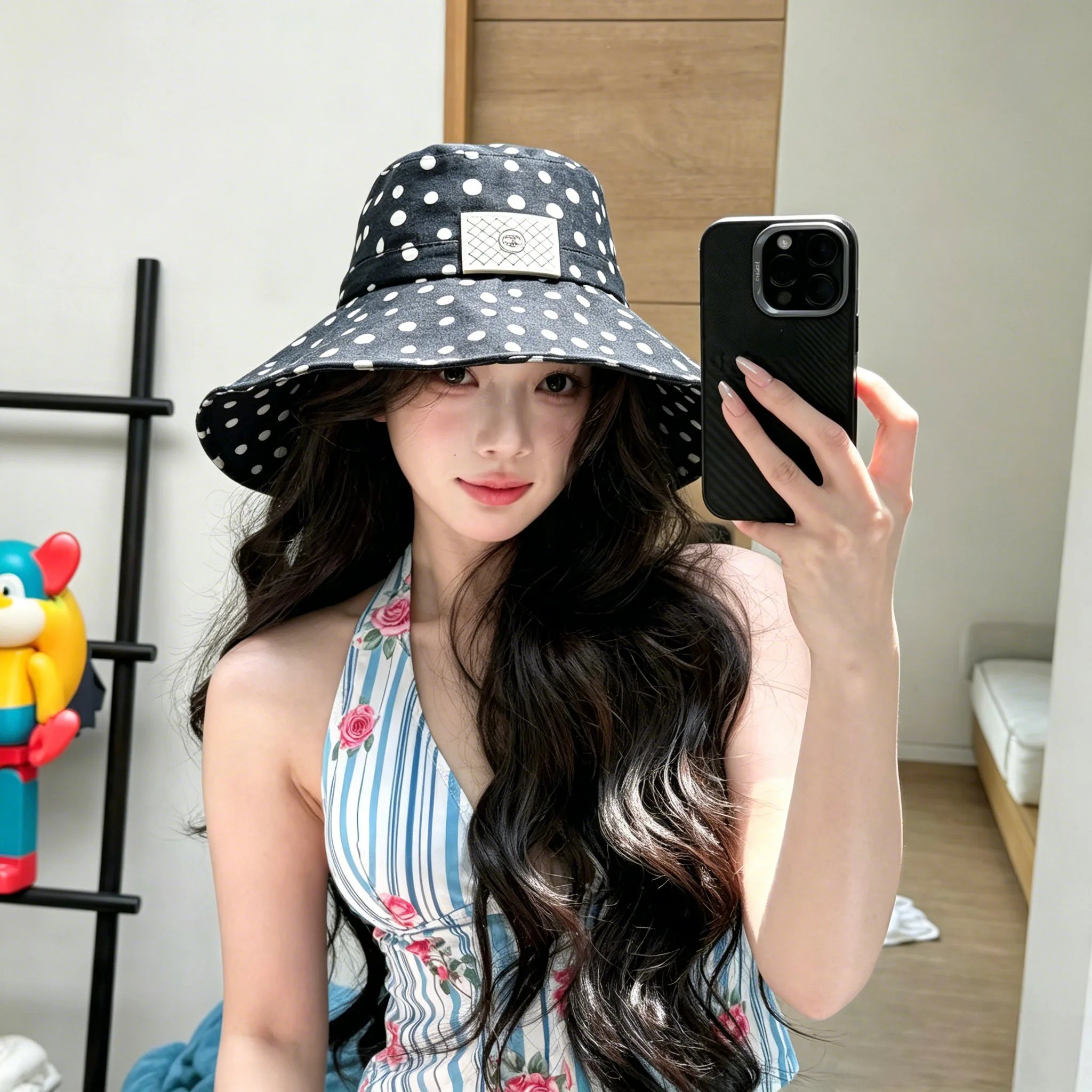 Головные Уборы Chanel 17498317