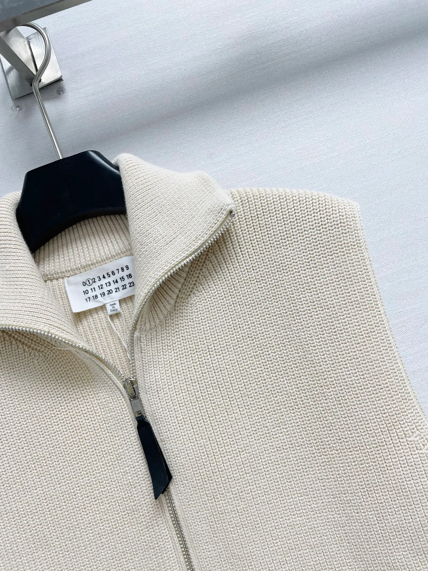 Жилеты Женские Maison Margiela 17904489