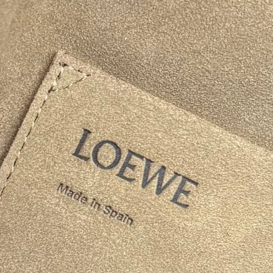 Сумки На Ремне Женские Loewe 11674545