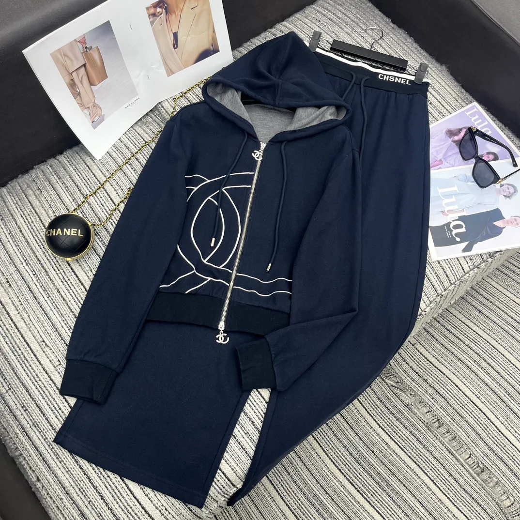 Костюмы Женские Chanel 231077