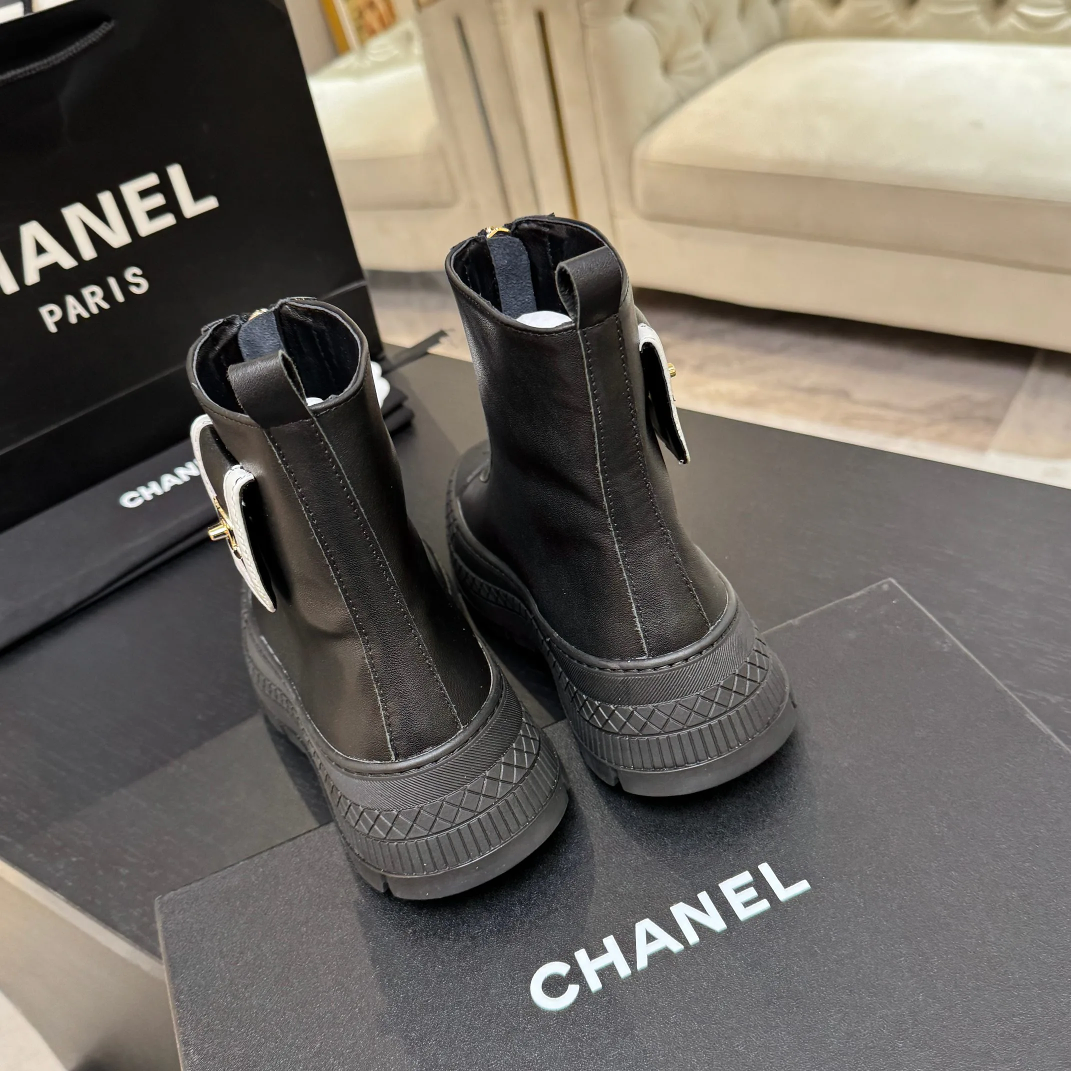 Ботинки Женские Chanel 17899994