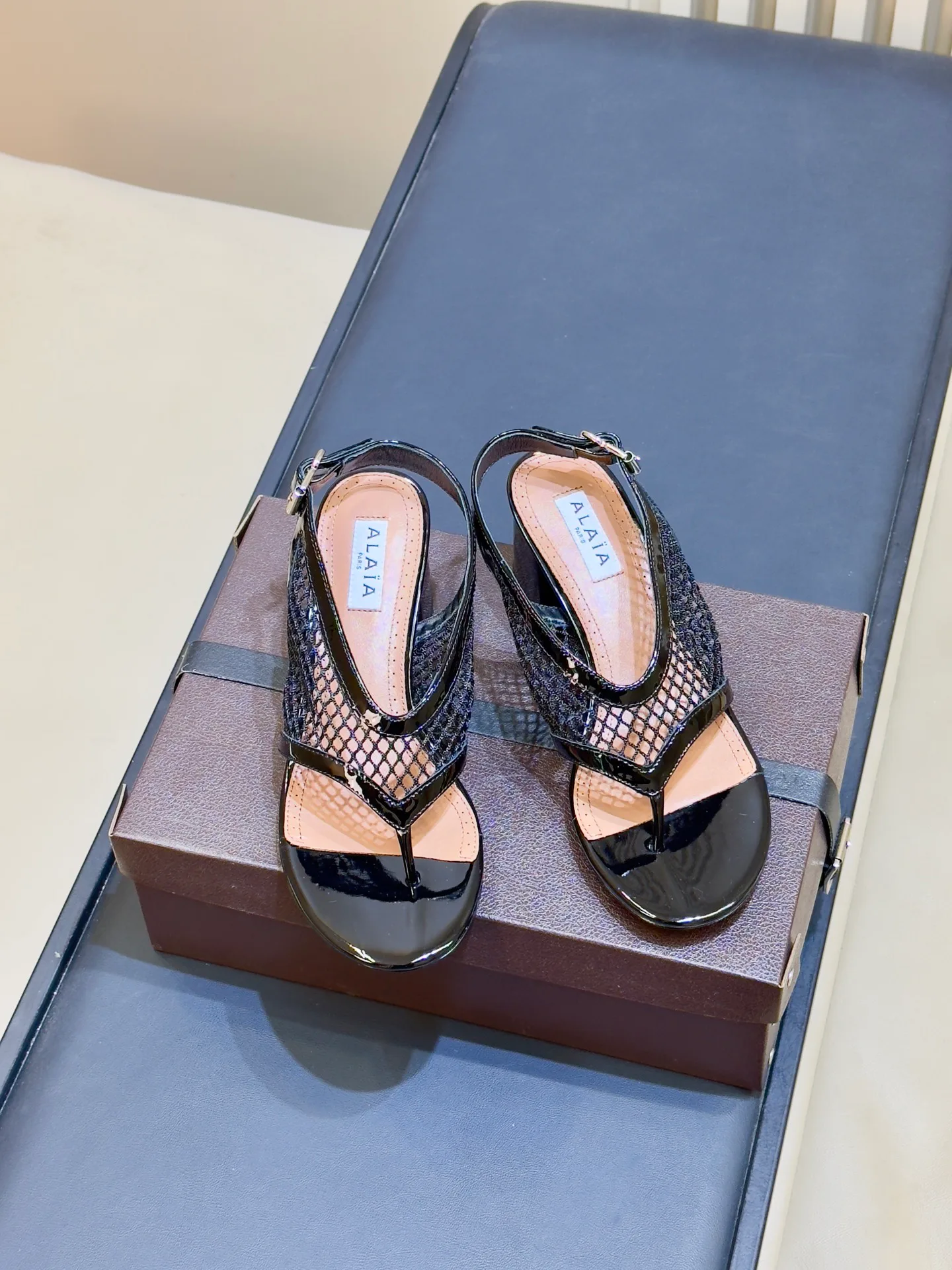 Босоножки Женские Alaia 18073475