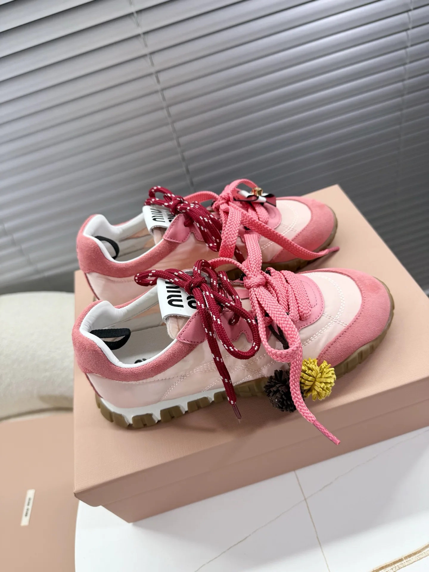 Кроссовки Женские Miu Miu 3742550