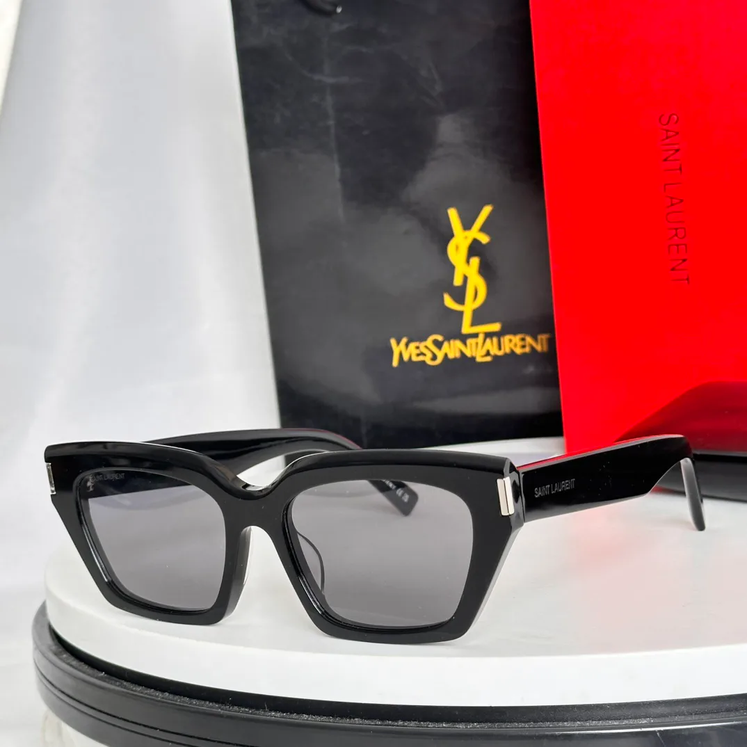 Очки Saint Laurent 231783