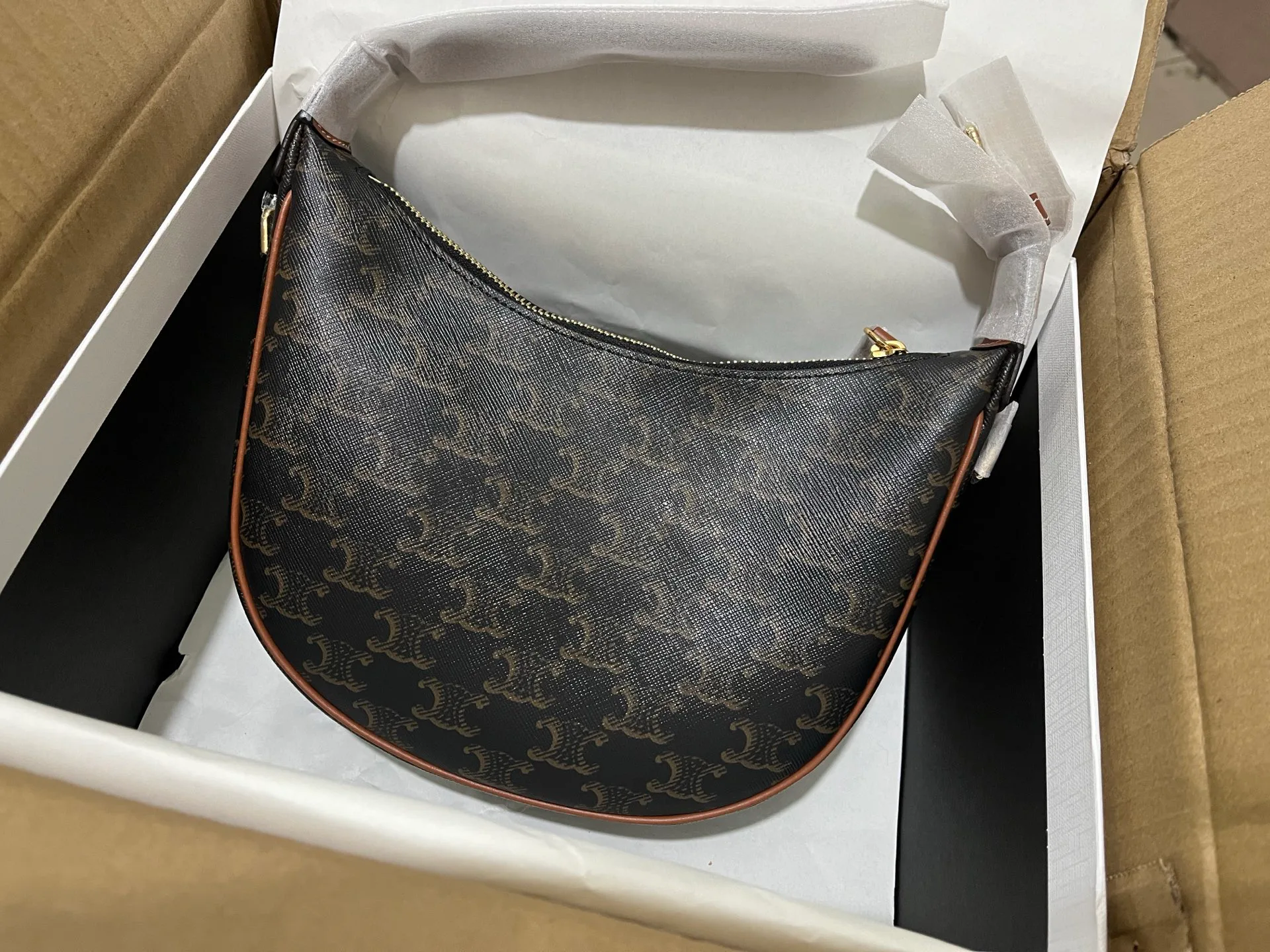 Классические Сумки Женские Celine 11449081