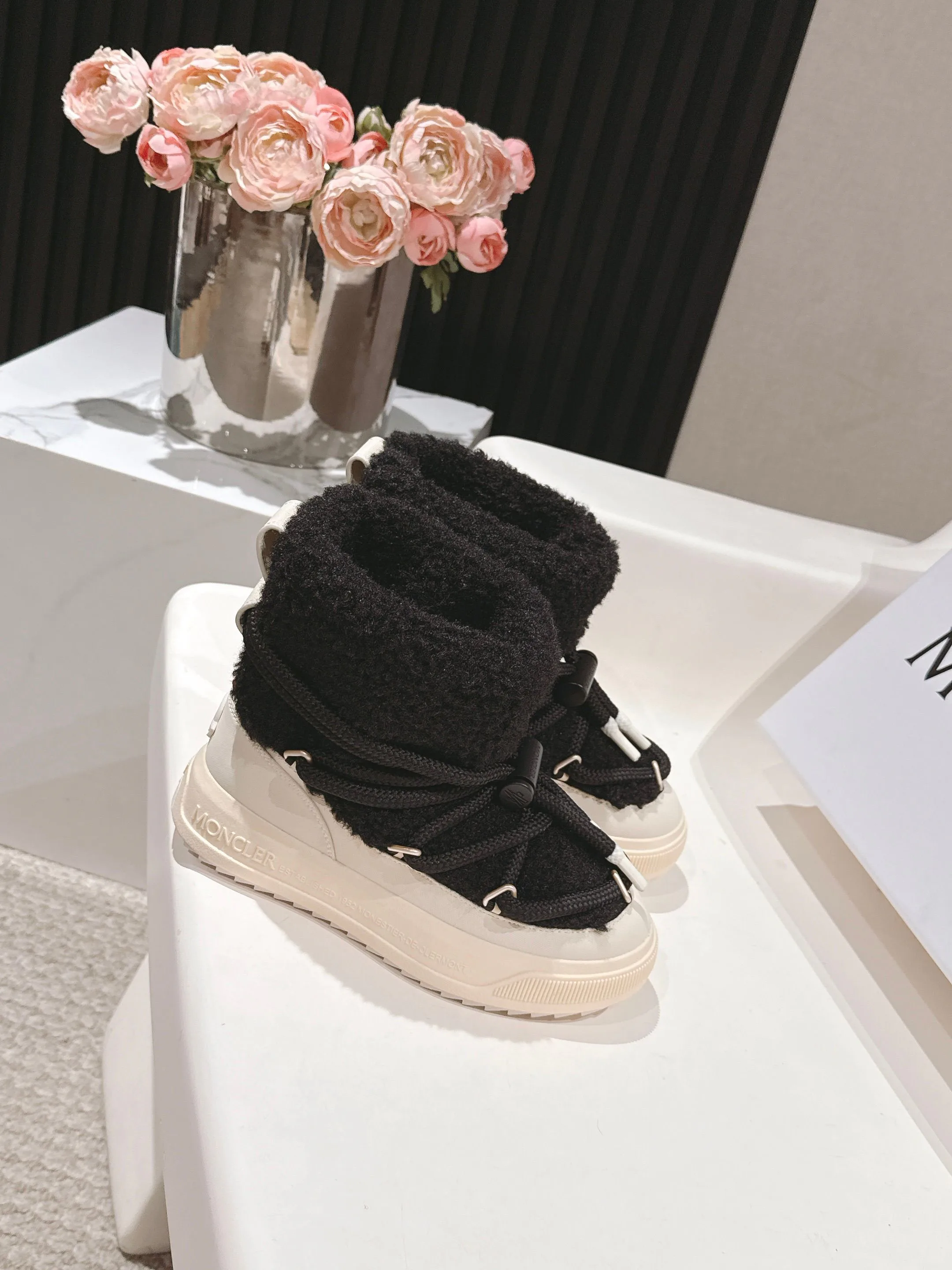 Угги Женские Moncler 805015